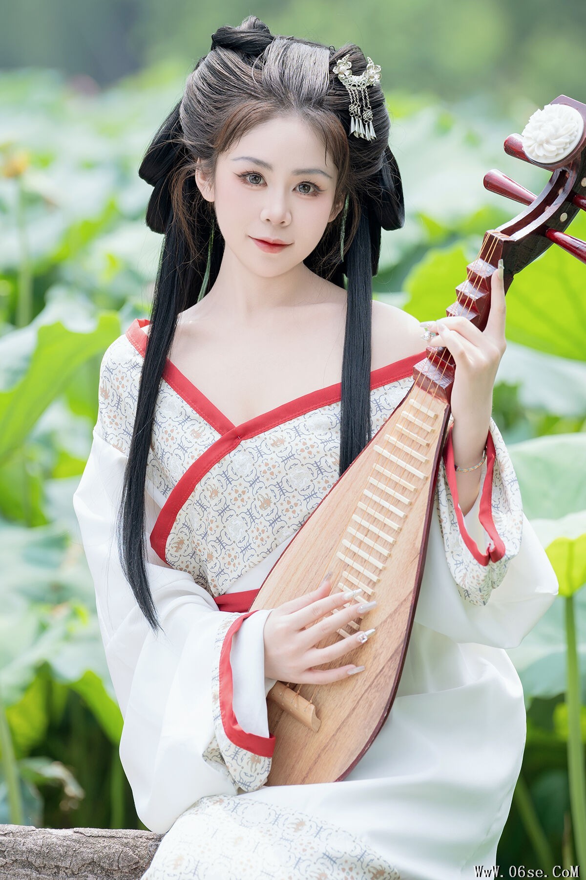 YiTuYu艺图语 Vol.7679 Pao Fu Xiao Fang[30P]-六色网