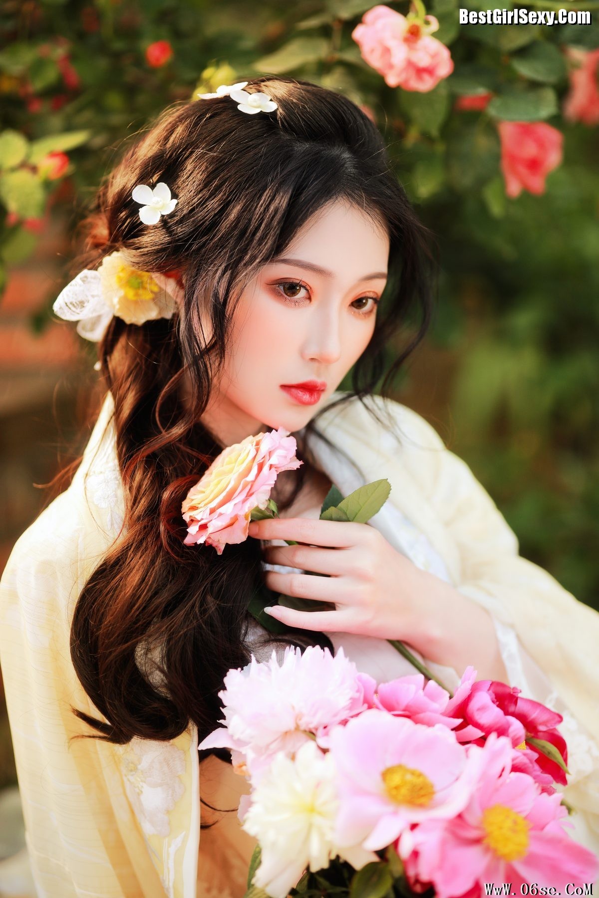 图片[13]-YiTuYu艺图语 Vol.4063 Liu Liu Yang Liu Liu[24P]-六色网