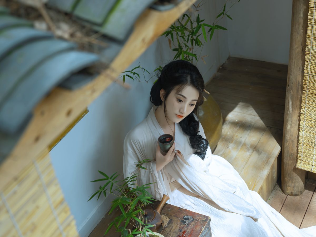 图片[4]-YiTuYu艺图语 Vol.5027 Dong Chu Liu[60P]-六色网