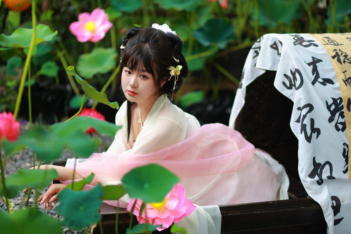 图片[12]-YiTuYu艺图语 Vol.5156 Bu Ke Ai De He He Miao[23P]-六色网