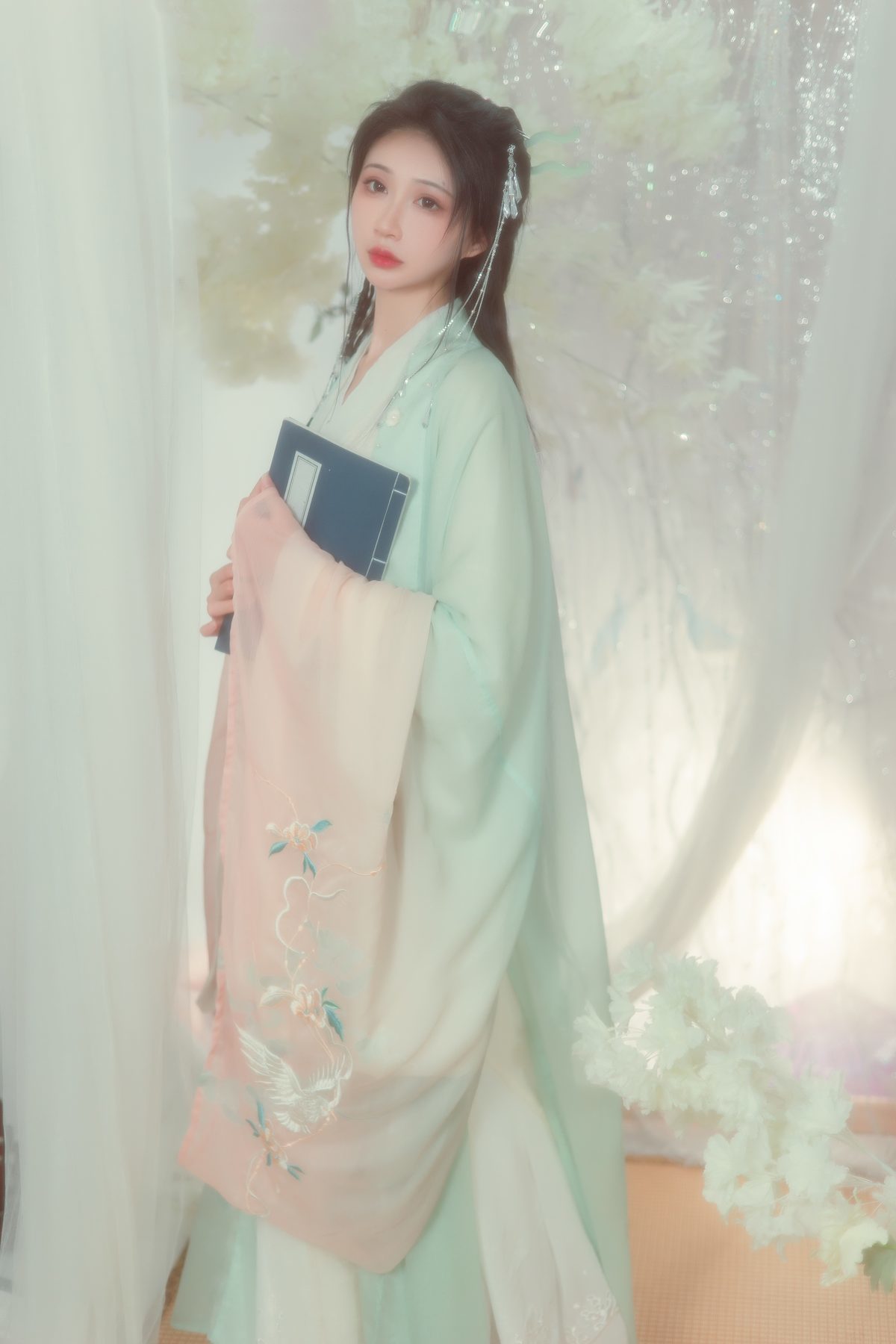 图片[11]-YiTuYu艺图语 Vol.3796 Qi Luo Sheng De Xiao Su Su[25P]-六色网