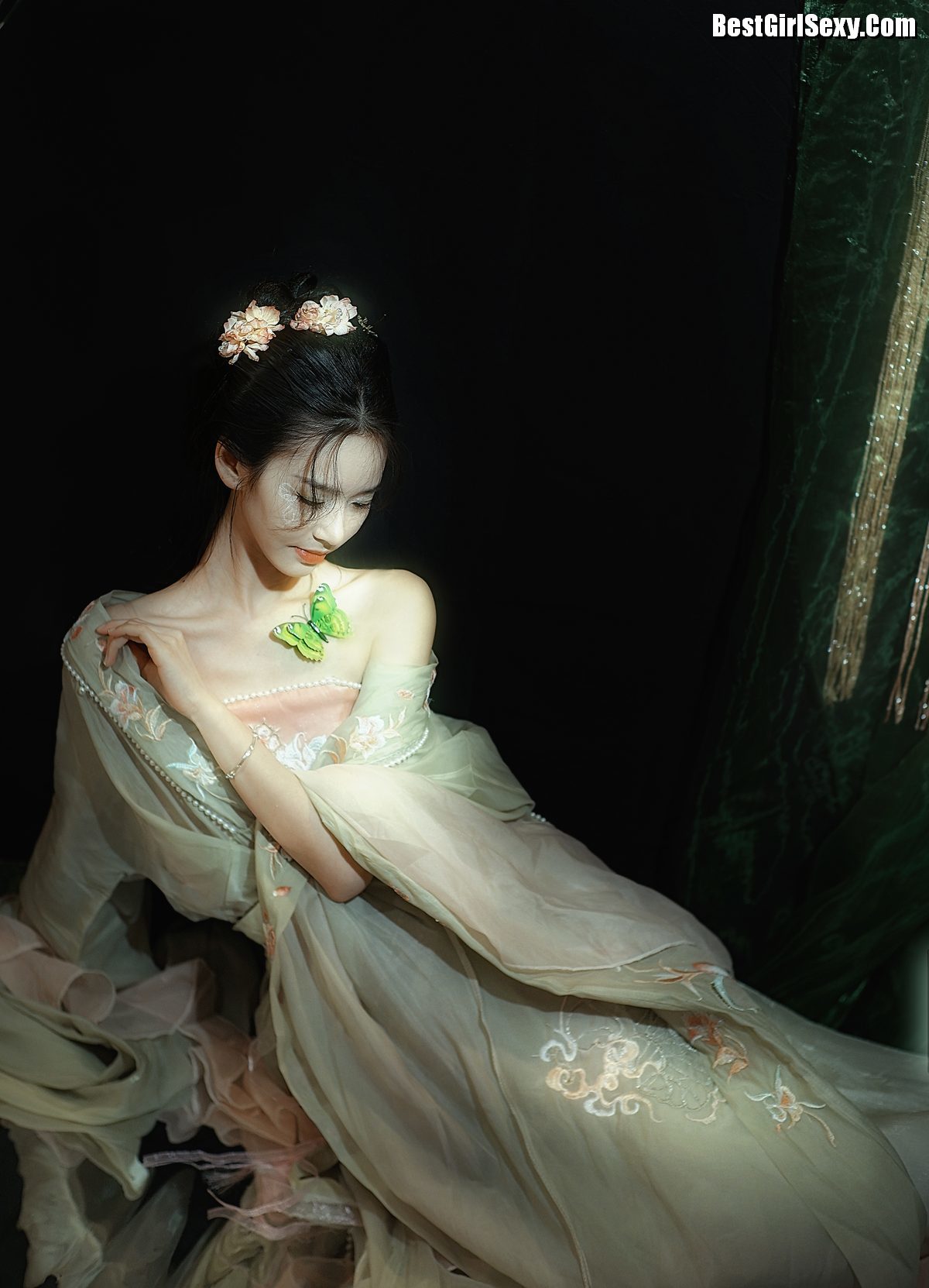 图片[16]-YiTuYu艺图语 Vol.4007 Lu Ban Xian Er[23P]-六色网