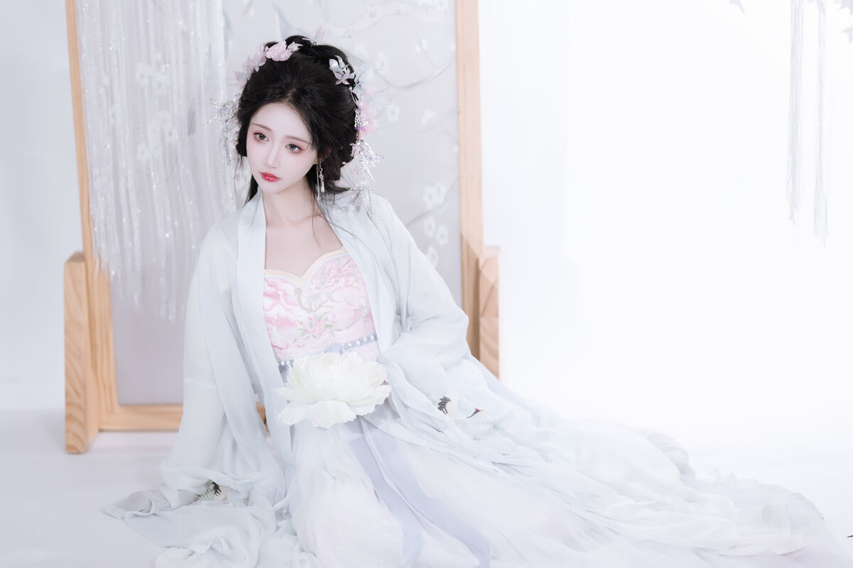 图片[15]-YiTuYu艺图语 Vol.7021 Qi Luo Sheng De Xiao Su Su[26P]-六色网