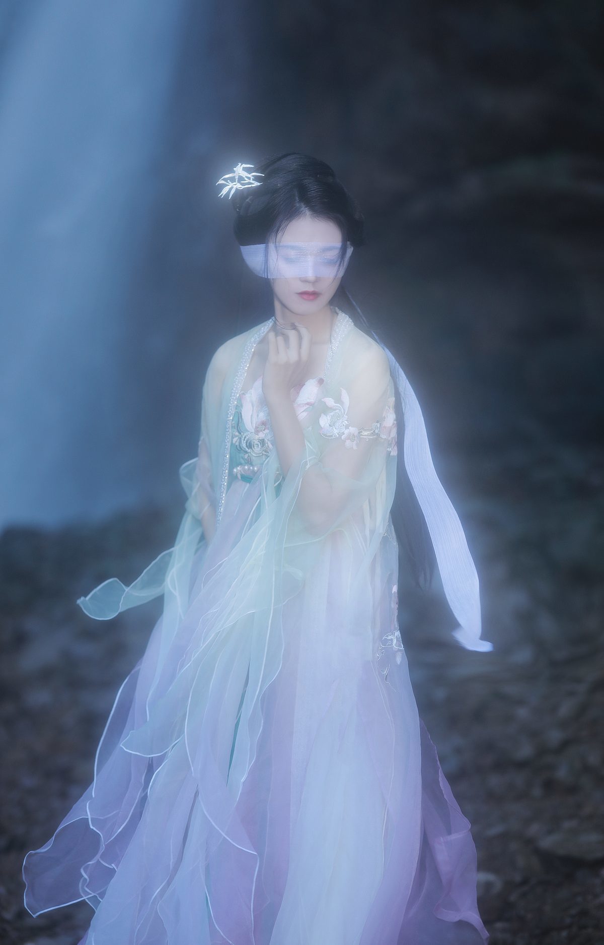 图片[3]-YiTuYu艺图语 Vol.5506 Wu Sui[28P]-六色网