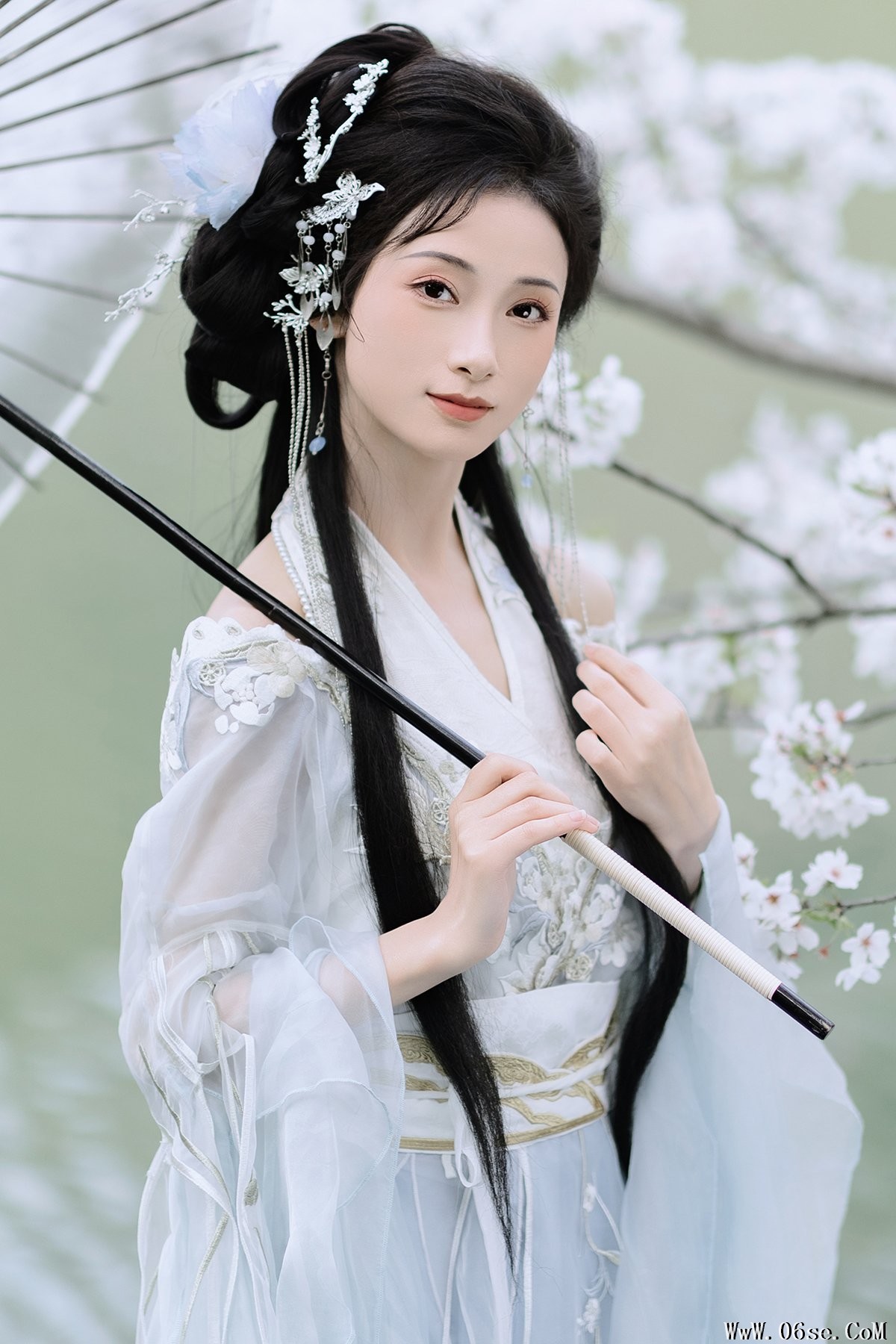 YiTuYu艺图语 Vol.7069 Mou Xiao Yao[23P]-六色网