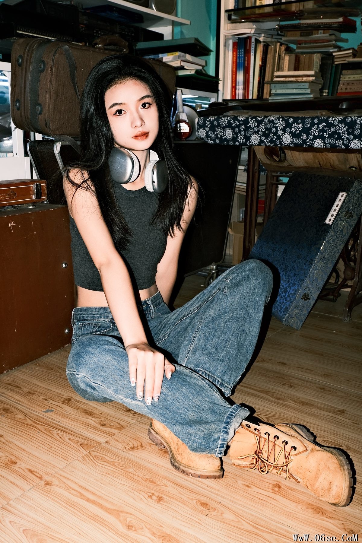 图片[4]-YiTuYu艺图语 Vol.5694 Bu Ta Xiao Yao[32P]-六色网