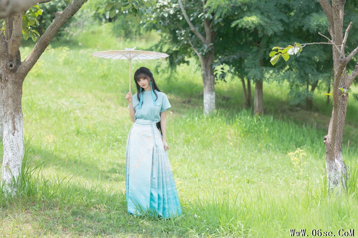图片[27]-YiTuYu艺图语 Vol.7406 Qi Luo Sheng De Xiao Su Su[28P]-六色网