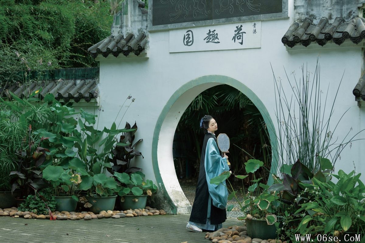 图片[9]-YiTuYu艺图语 Vol.5497 Jin Zou Ba[40P]-六色网