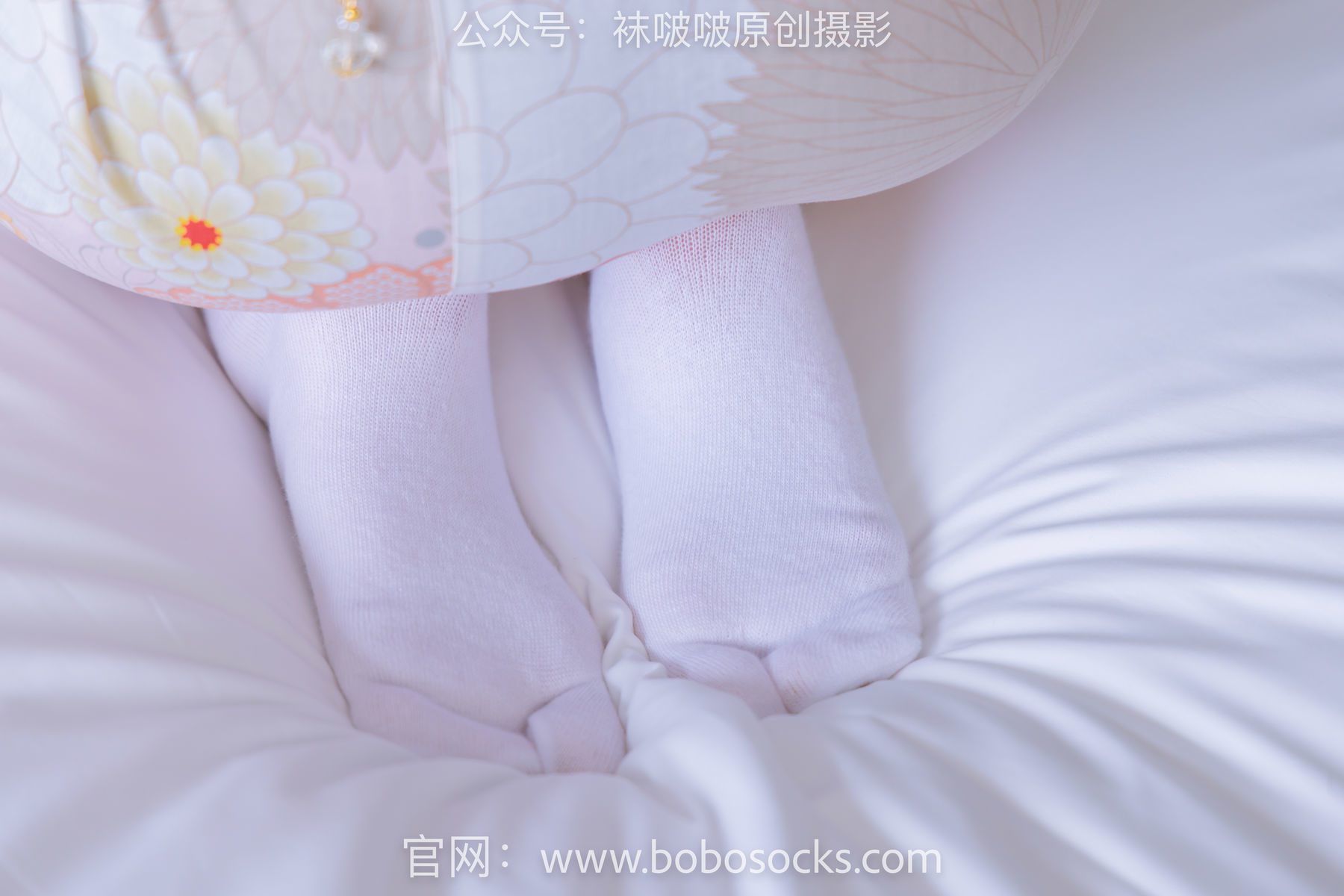 图片[136]-BoBoSocks袜啵啵 No.137 稚予-木屐、分指白棉袜、裸足、和风浴衣[170P]-六色网