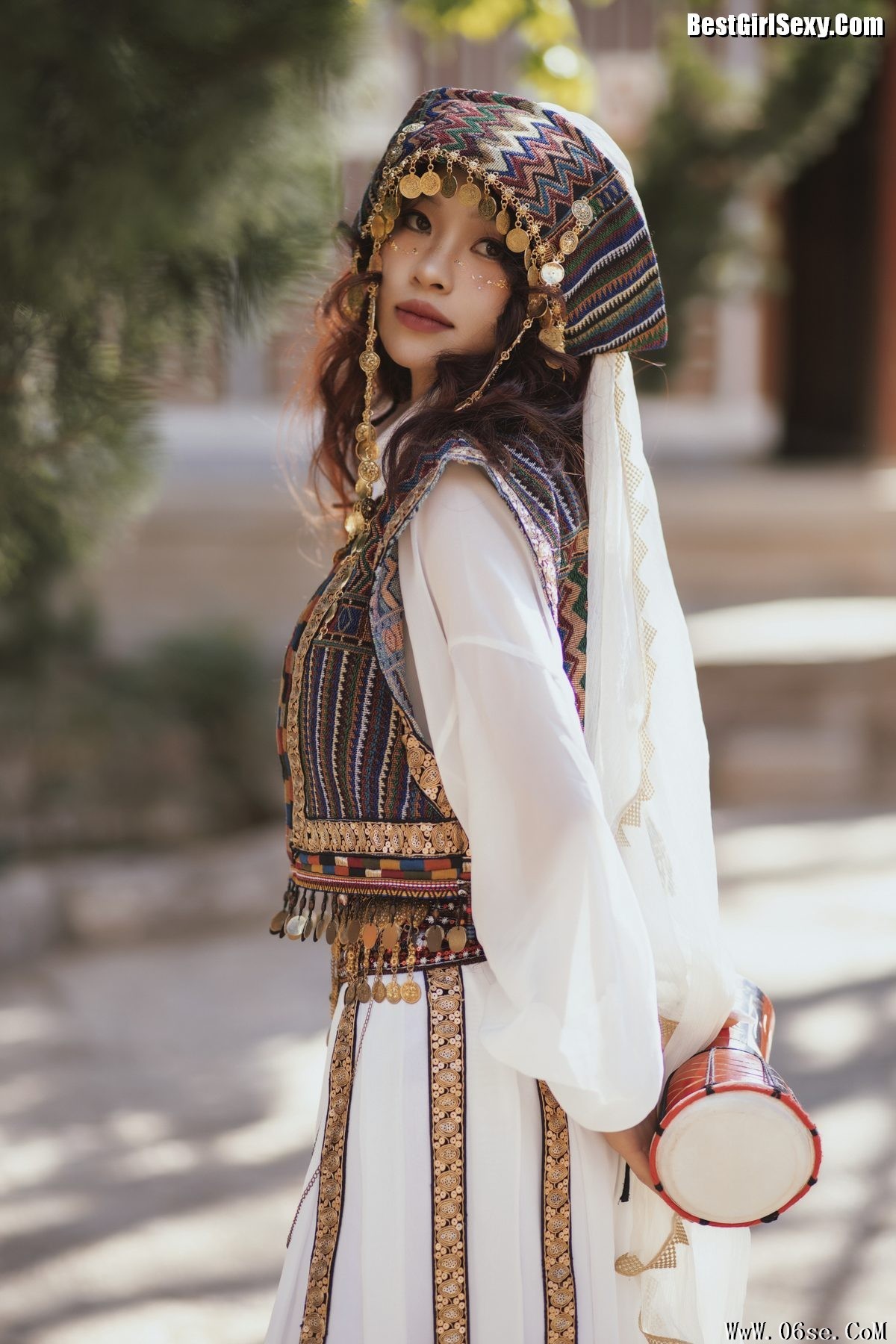 图片[17]-YiTuYu艺图语 Vol.4052 Xiong Si Qi[22P]-六色网