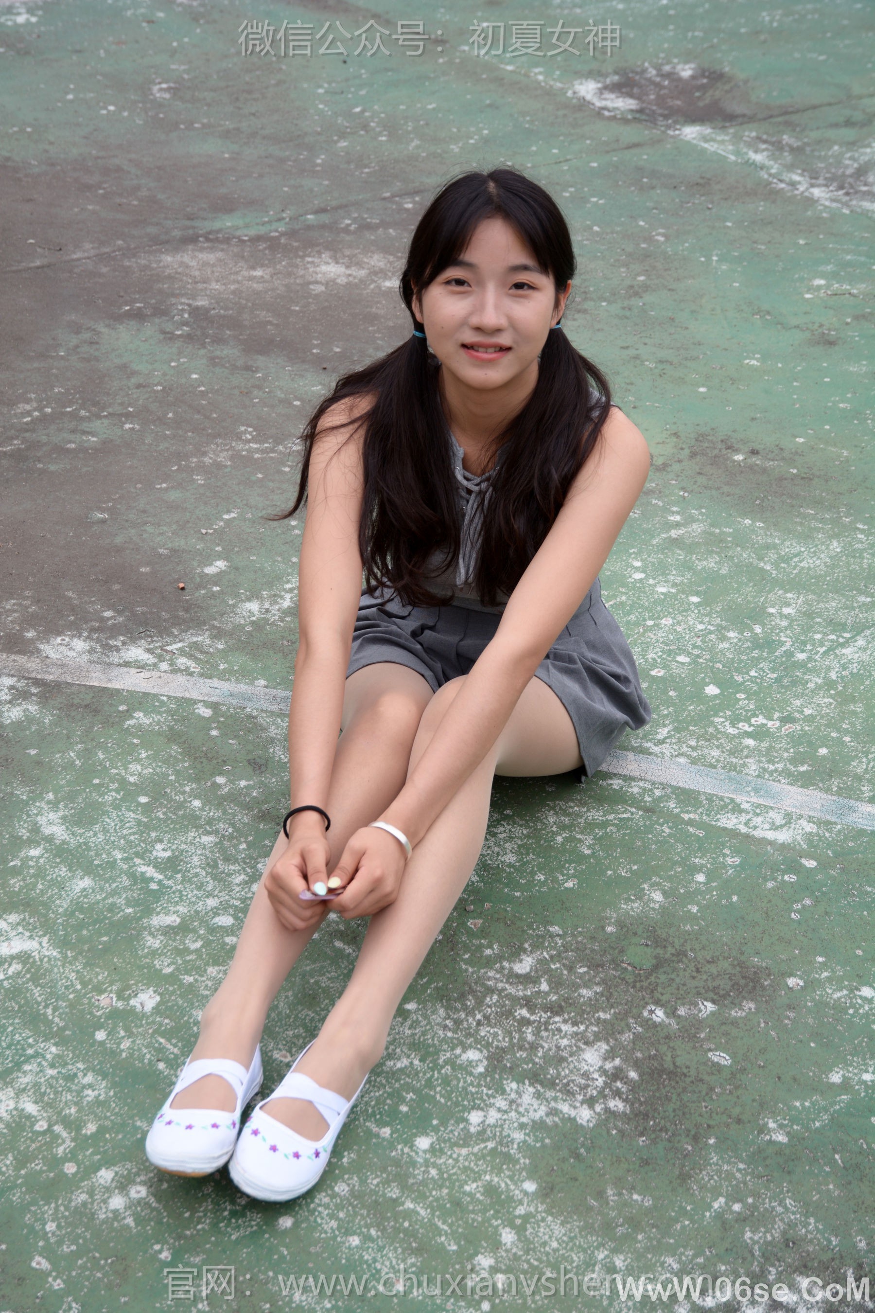 图片[137]-初夏女神 No.250 点点 秋天问候[150P]-六色网