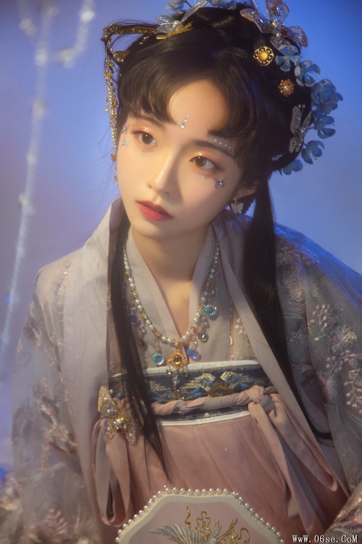 图片[14]-[艺图语]2022.12.23 Vol.2735 – 蝶梦 [22P]-六色网