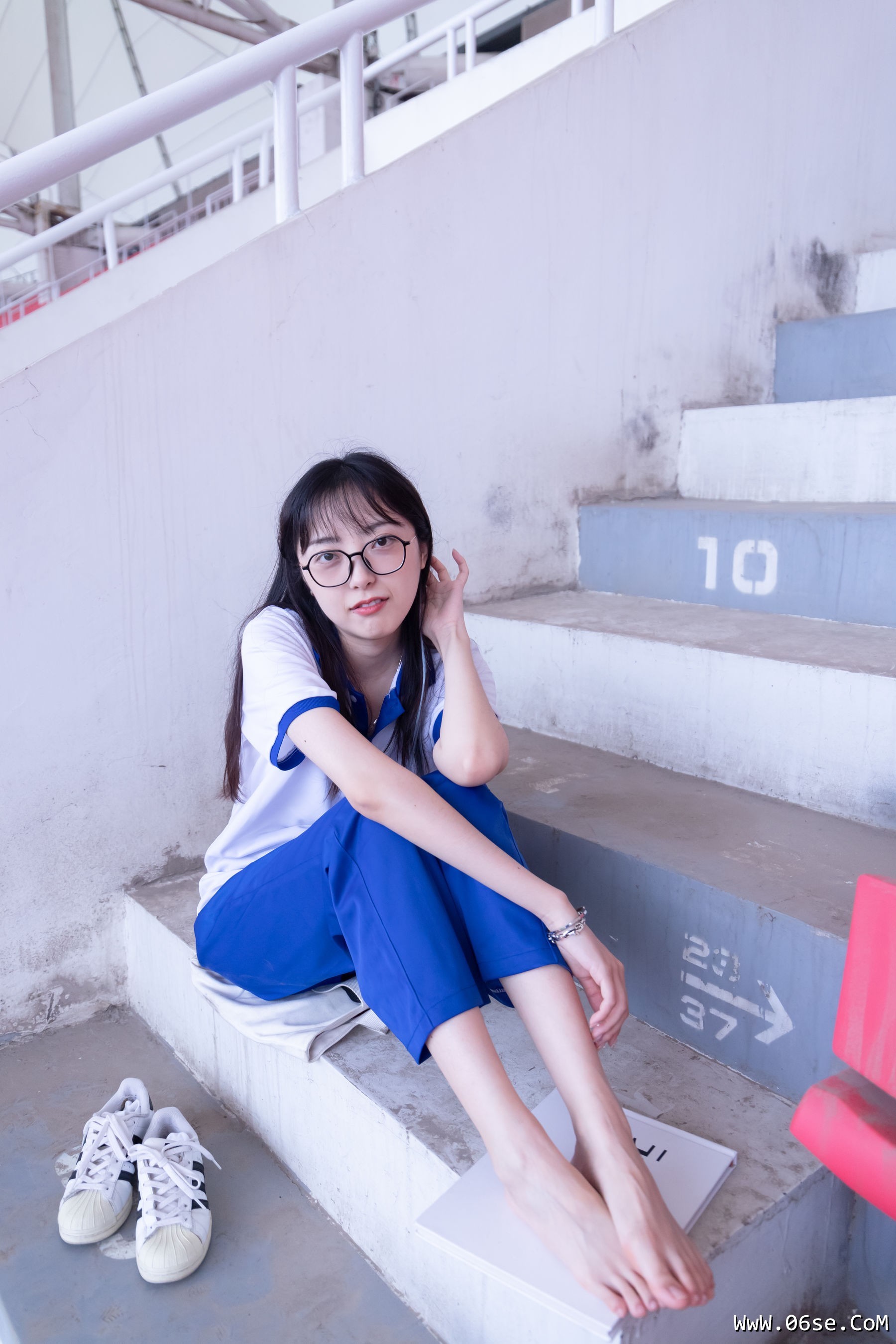 图片[117]-BoBoSocks袜啵啵 No.002 稚予-校服、贝壳头、白棉袜、裸足[139P]-六色网