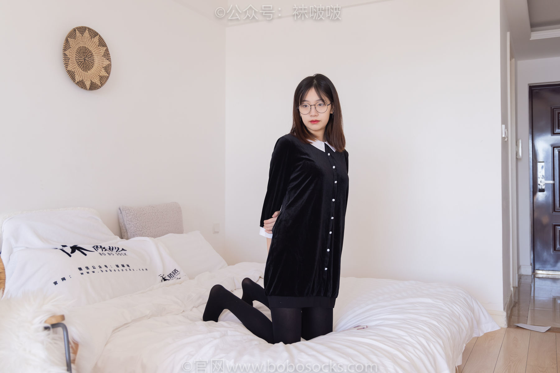 图片[61]-BoBoSocks袜啵啵 No.053 小甜豆-皮鞋、厚黑丝、黑色蕾丝船袜[140P]-六色网