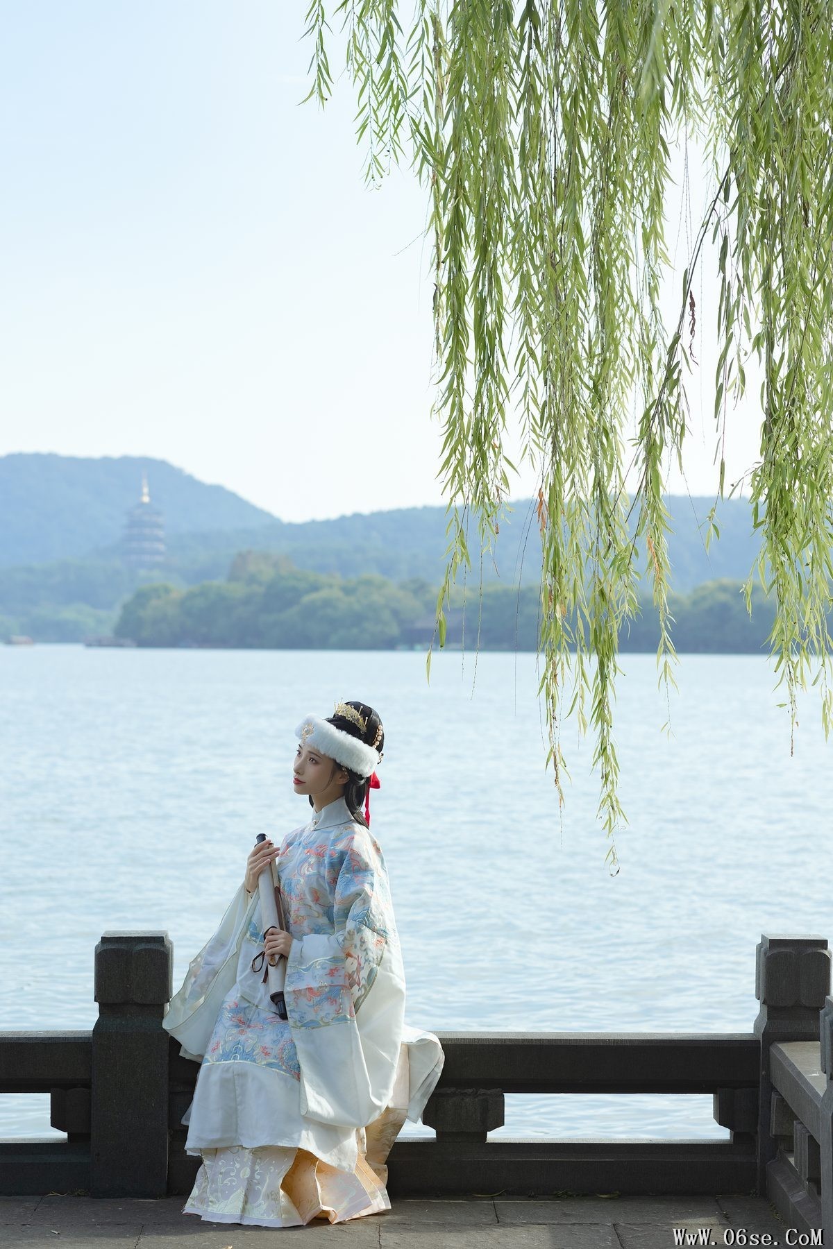 图片[22]-YiTuYu艺图语 Vol.3724 Mou Xiao Yao[53P]-六色网