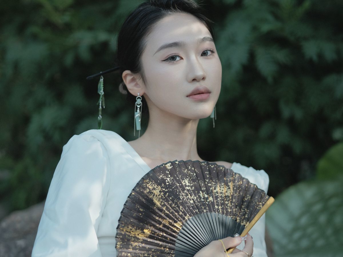 图片[14]-YiTuYu艺图语 Vol.3251 Likeu[47P]-六色网