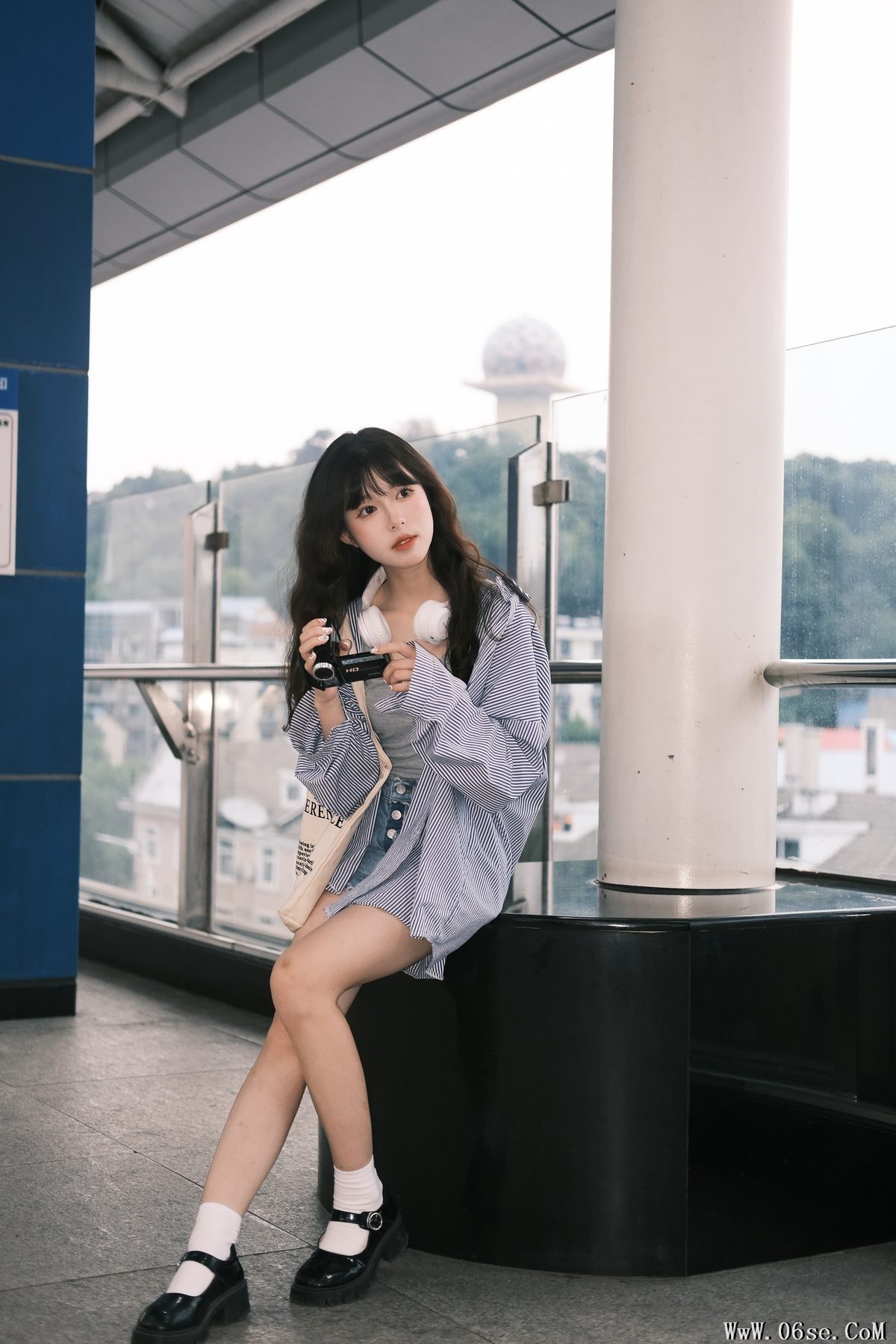 图片[6]-YiTuYu艺图语 Vol.5530 Lin Lin[24P]-六色网