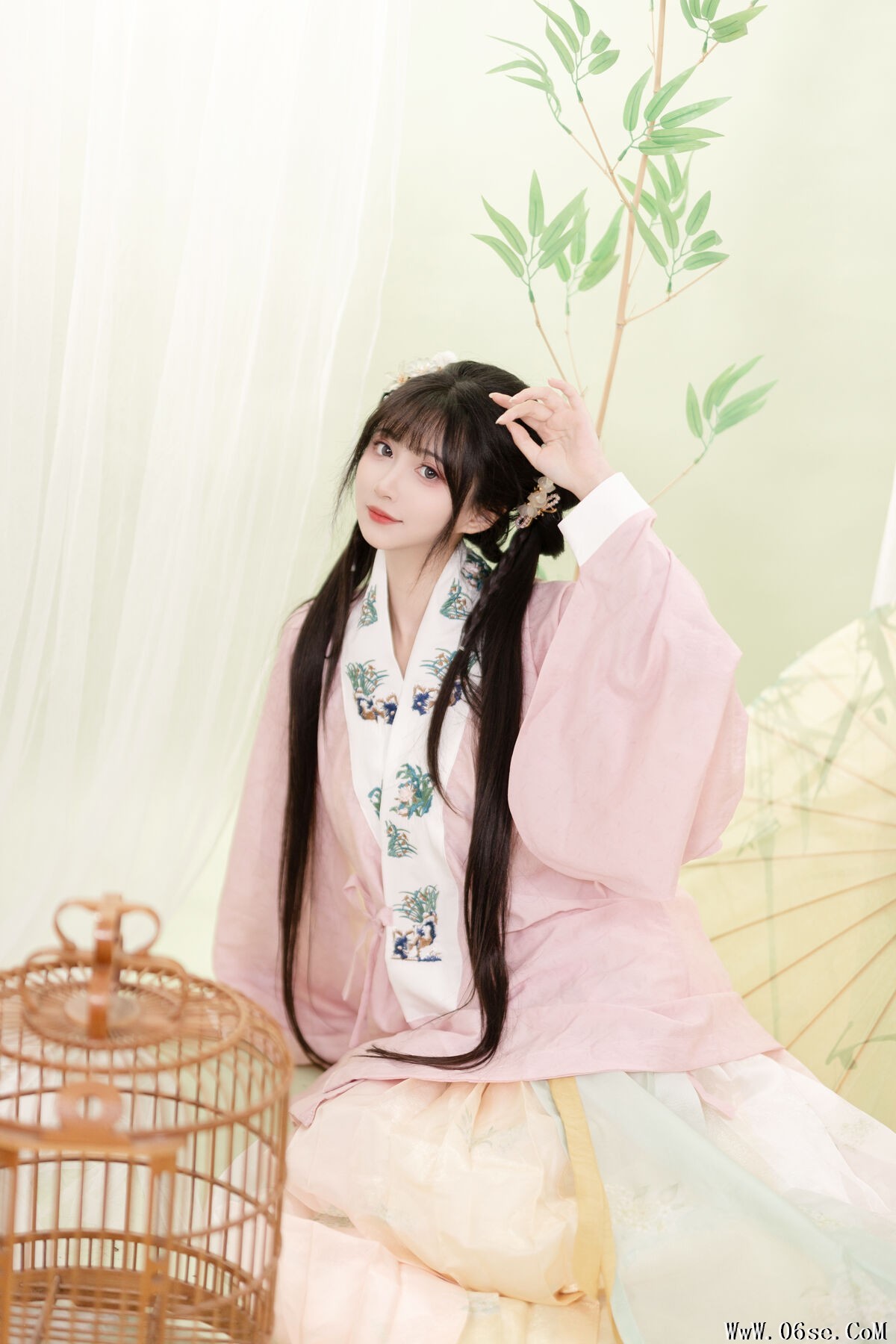 图片[10]-YiTuYu艺图语 Vol.7125 Qi Luo Sheng De Xiao Su Su[28P]-六色网