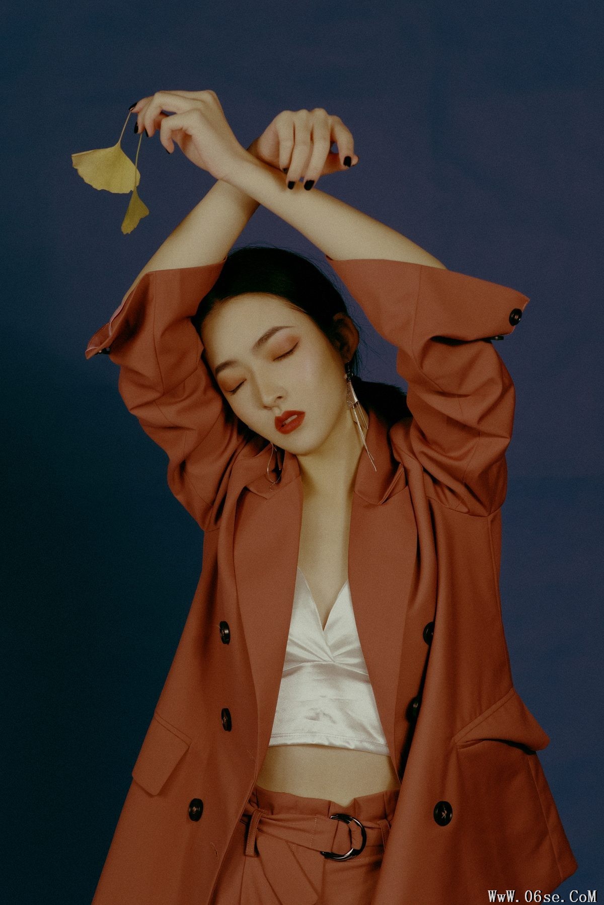 图片[15]-YiTuYu艺图语 Vol.4749 Wu Jing Jing[22P]-六色网