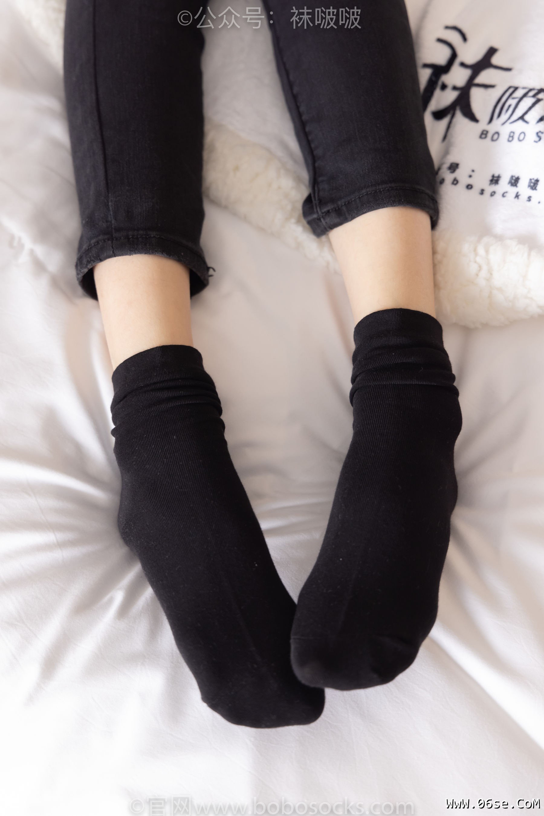 图片[112]-BoBoSocks袜啵啵 No.055 稚予-斯凯奇运动鞋、白棉袜、黑棉袜[139P]-六色网