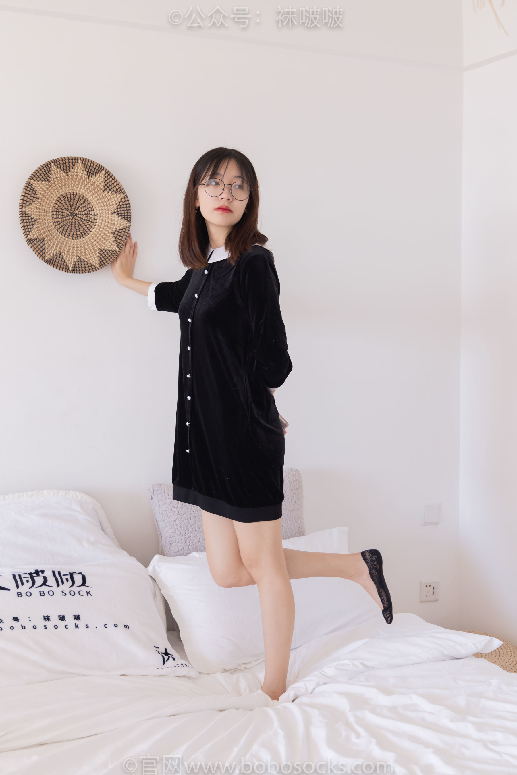 图片[133]-BoBoSocks袜啵啵 No.053 小甜豆-皮鞋、厚黑丝、黑色蕾丝船袜[140P]-六色网