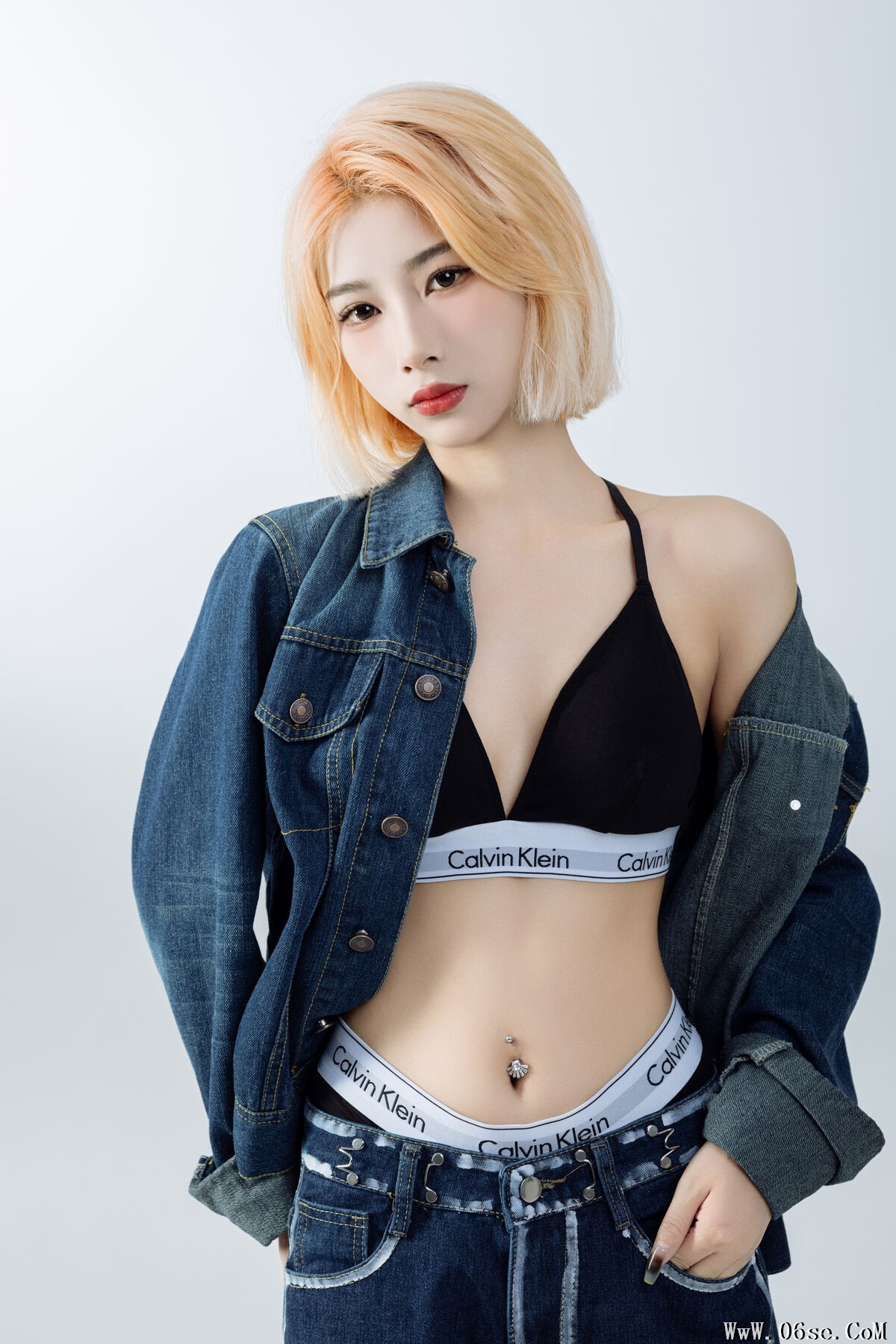 图片[5]-YiTuYu艺图语 Vol.6388 Fan Fan[34P]-六色网