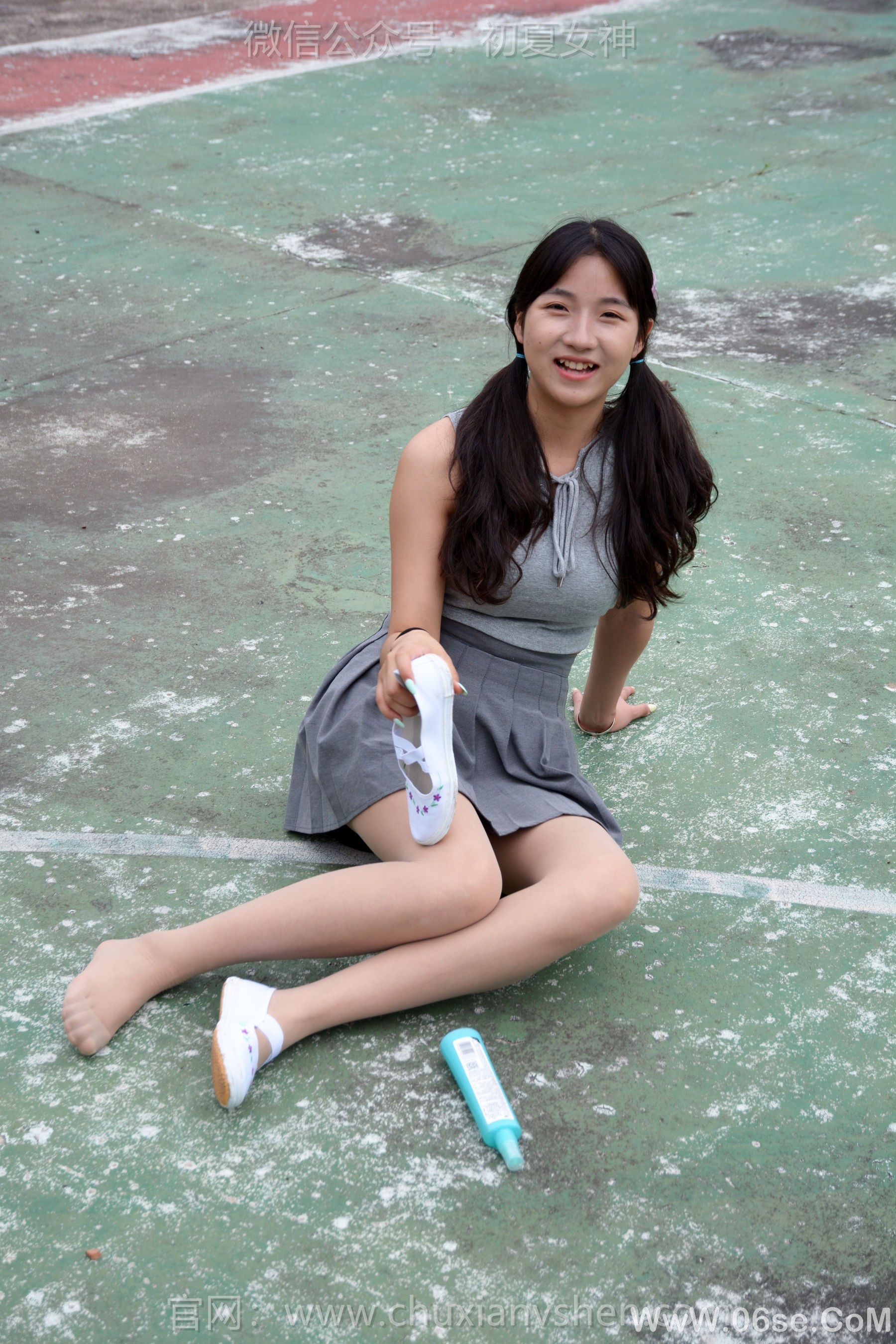 图片[92]-初夏女神 No.250 点点 秋天问候[150P]-六色网