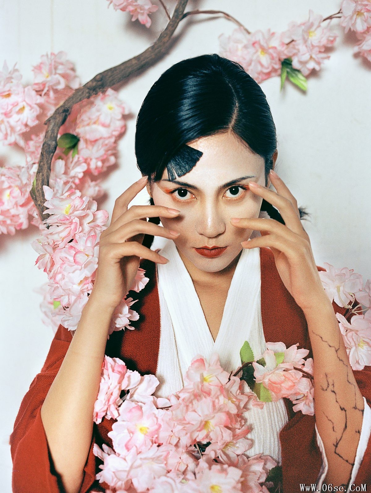 图片[17]-YiTuYu艺图语 Vol.4708 Wu Jie Cao Xiao Jie[29P]-六色网