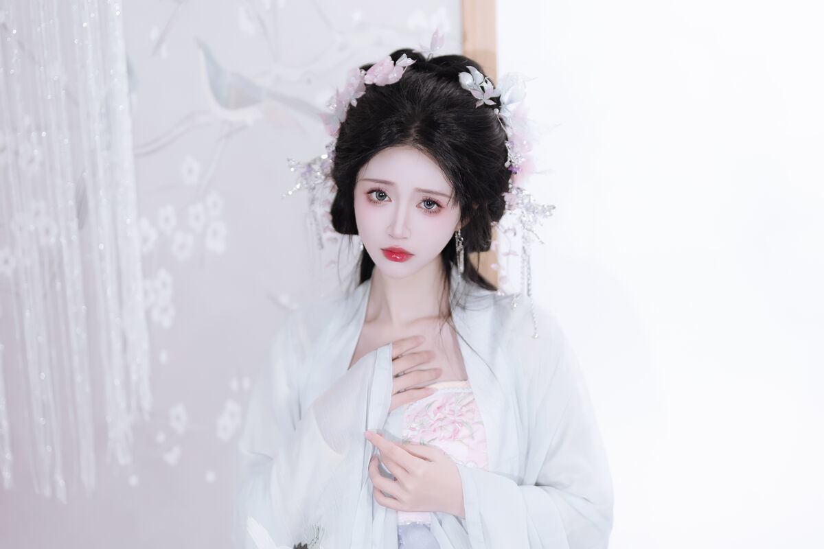 图片[22]-YiTuYu艺图语 Vol.7021 Qi Luo Sheng De Xiao Su Su[26P]-六色网