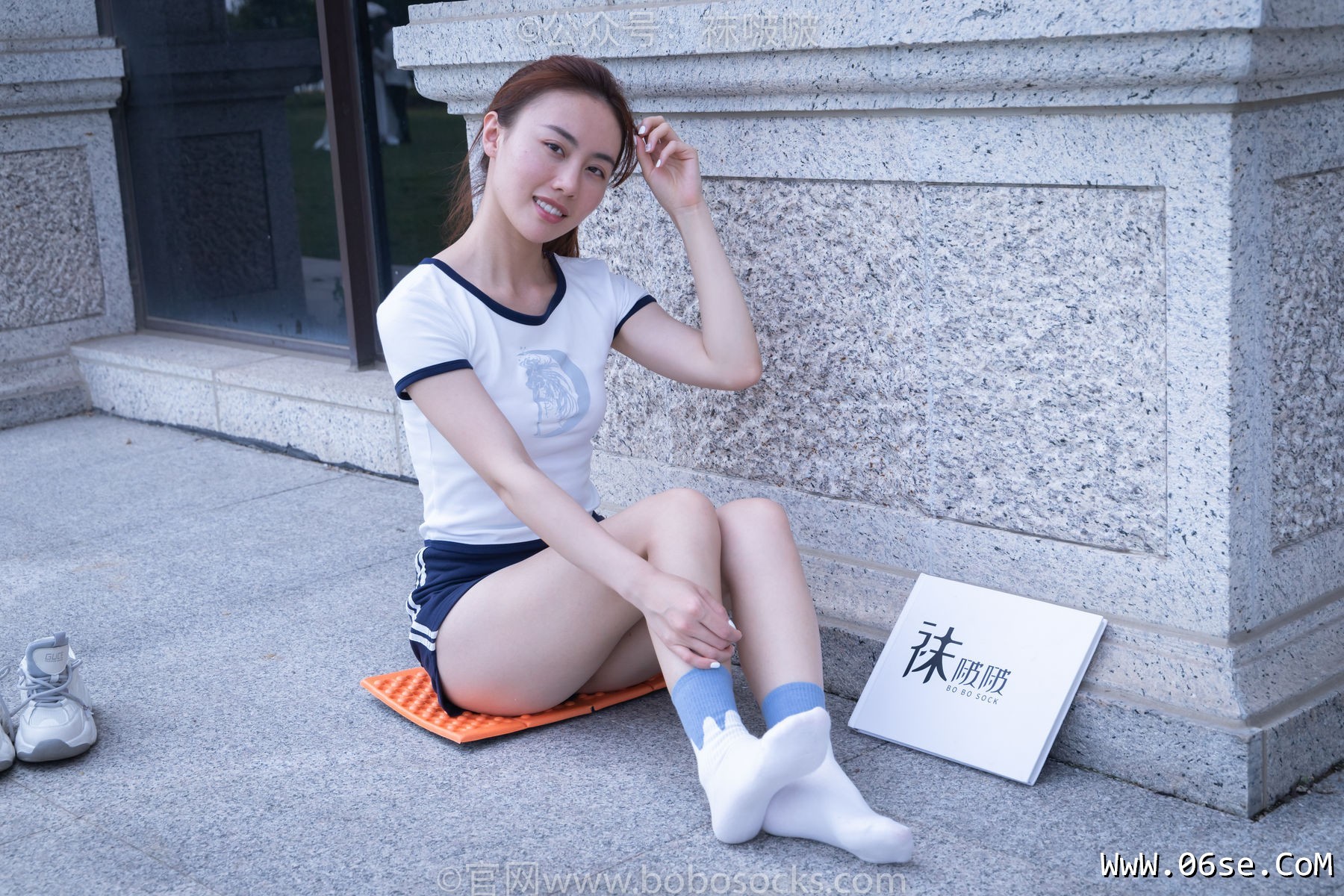 图片[48]-BoBoSocks袜啵啵 No.028 小米-运动鞋、白棉袜、裸足[133P]-六色网