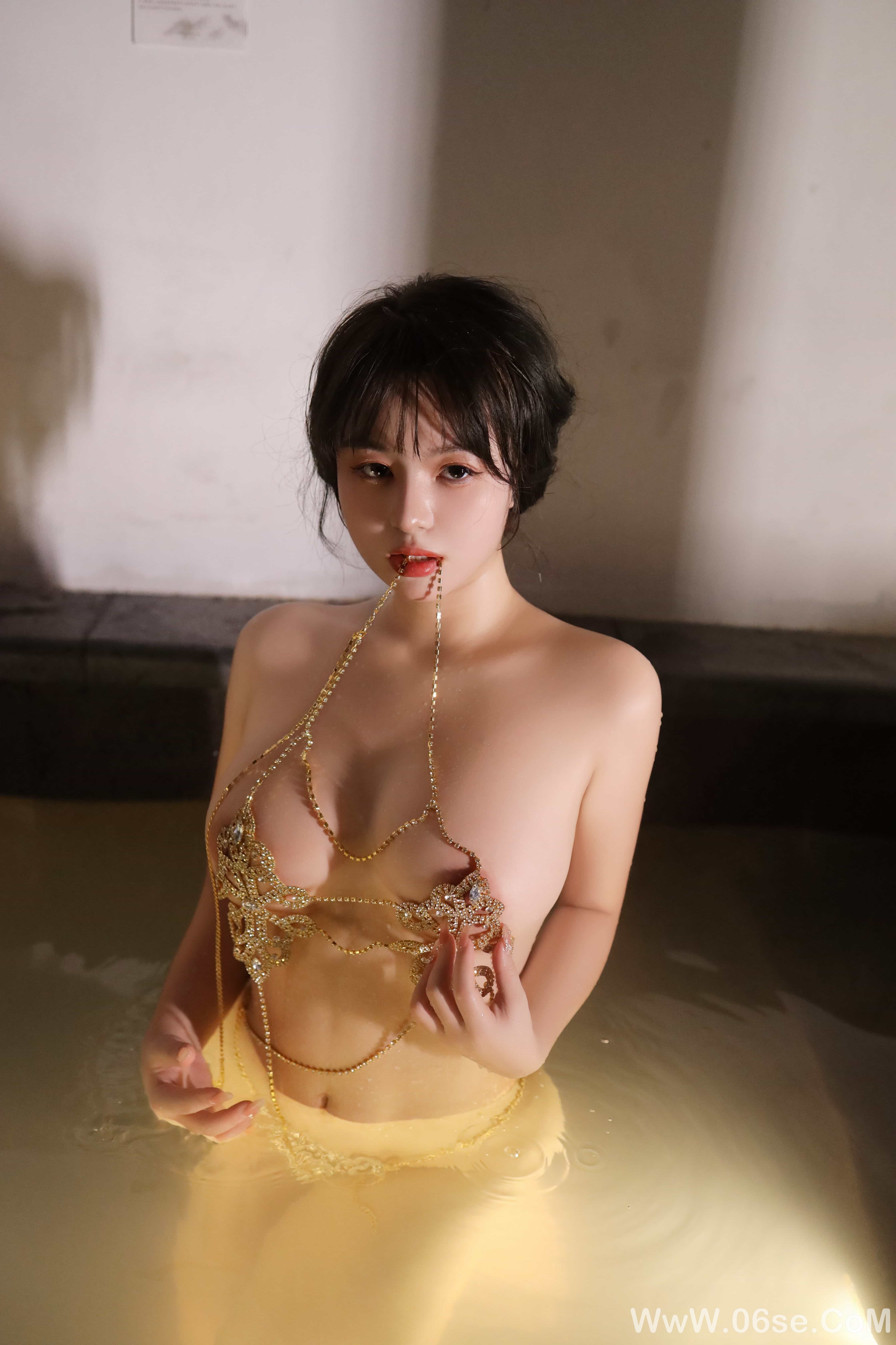 图片[55]-沈思怡 – 温泉[84P]-六色网