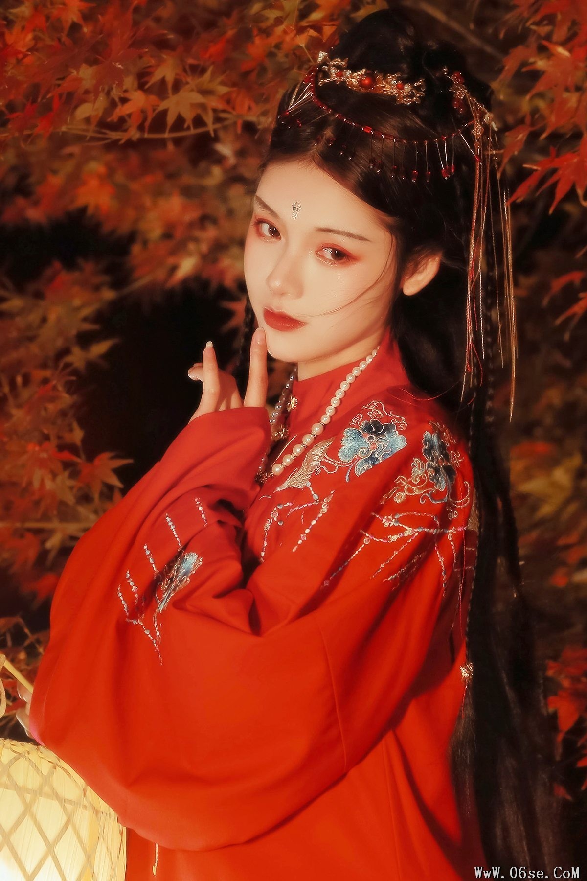 YiTuYu艺图语 Vol.3088 A Li Ma Ma Zhang Men Ren[33P]-六色网