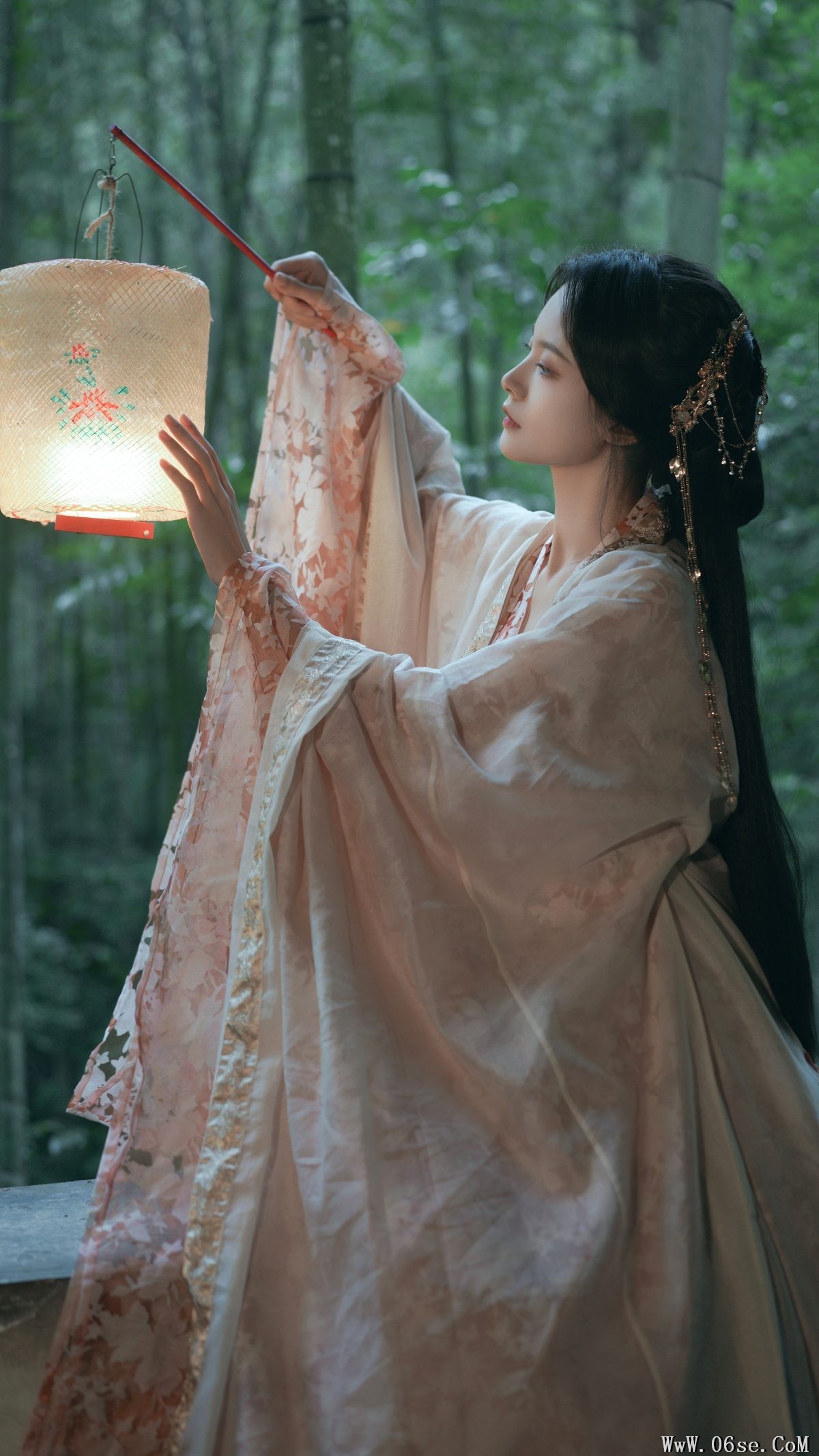 图片[25]-YiTuYu艺图语 Vol.5640 Zou Yu Tong[26P]-六色网