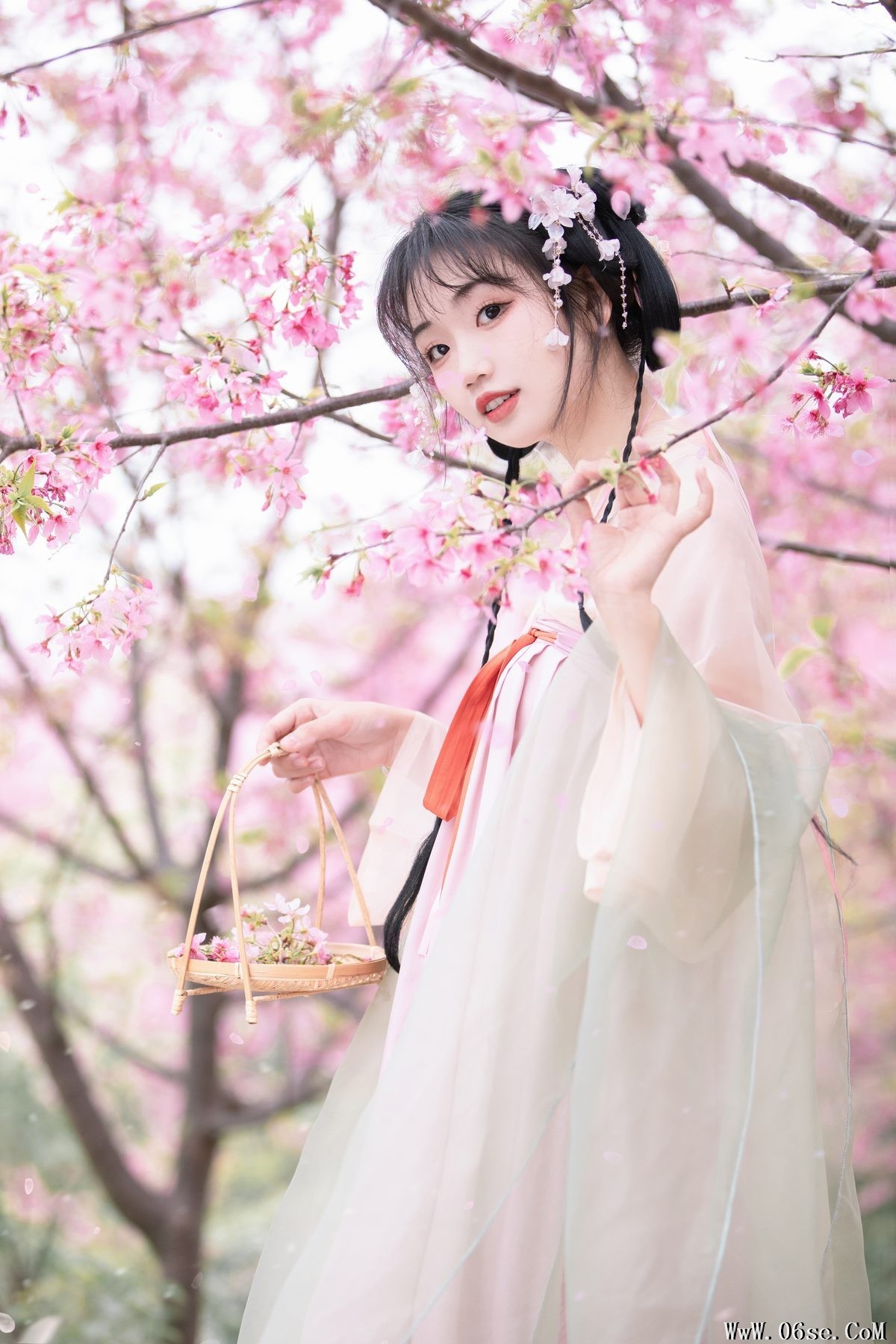 图片[27]-YiTuYu艺图语 Vol.3853 Wan Jiang Ting[33P]-六色网