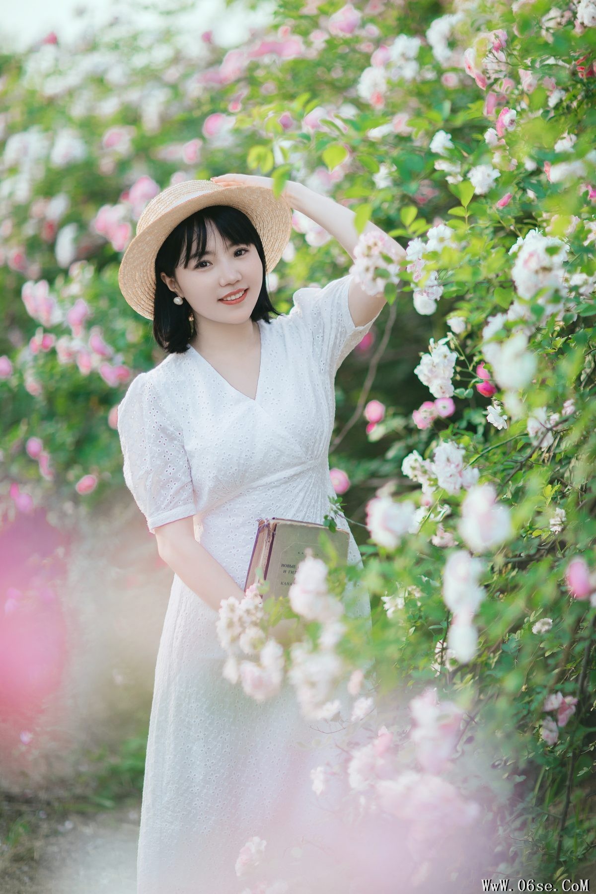 图片[18]-YiTuYu艺图语 Vol.4300 Dong Qin[31P]-六色网