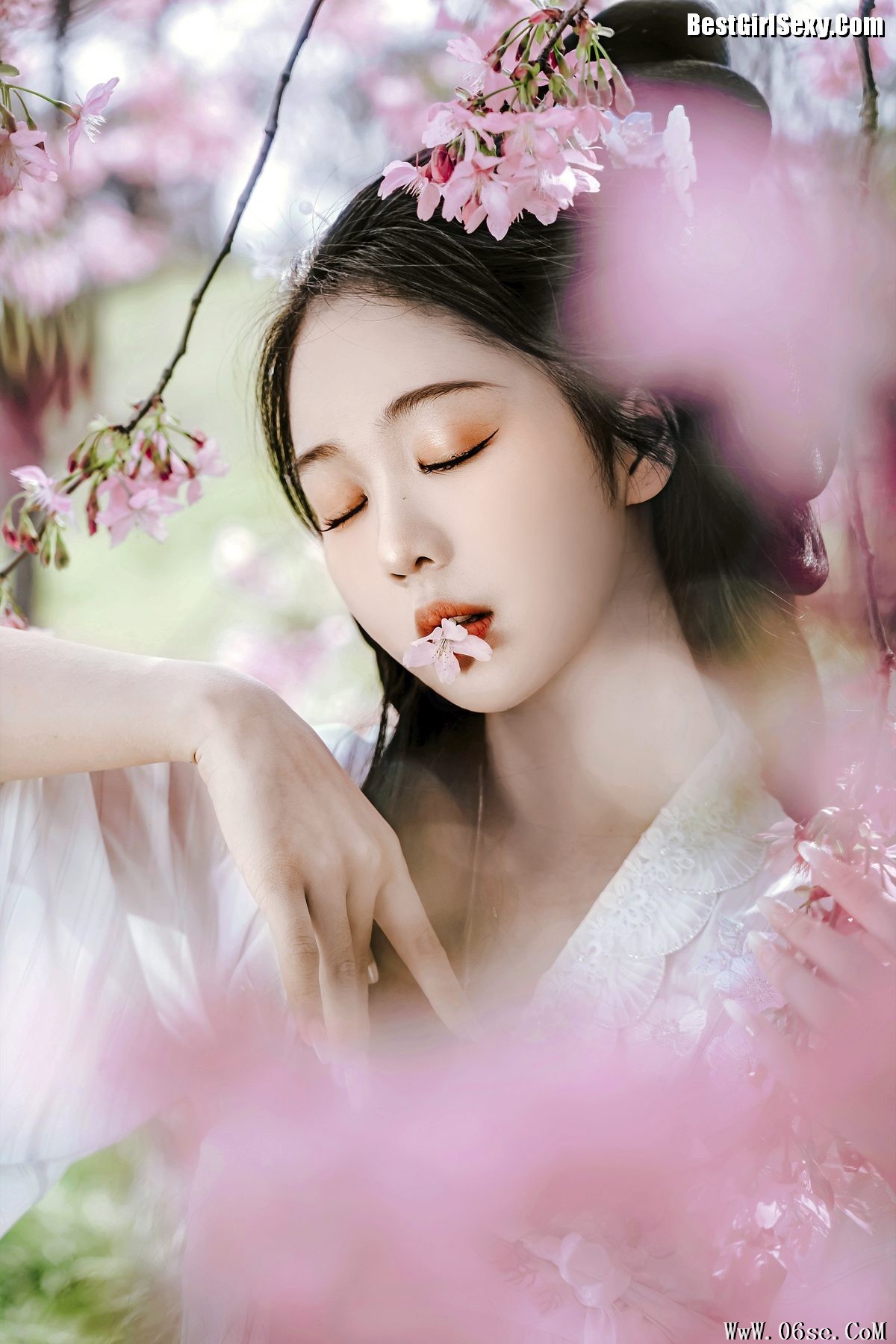 图片[9]-YiTuYu艺图语 Vol.4017 Miao Cui Jiao[23P]-六色网