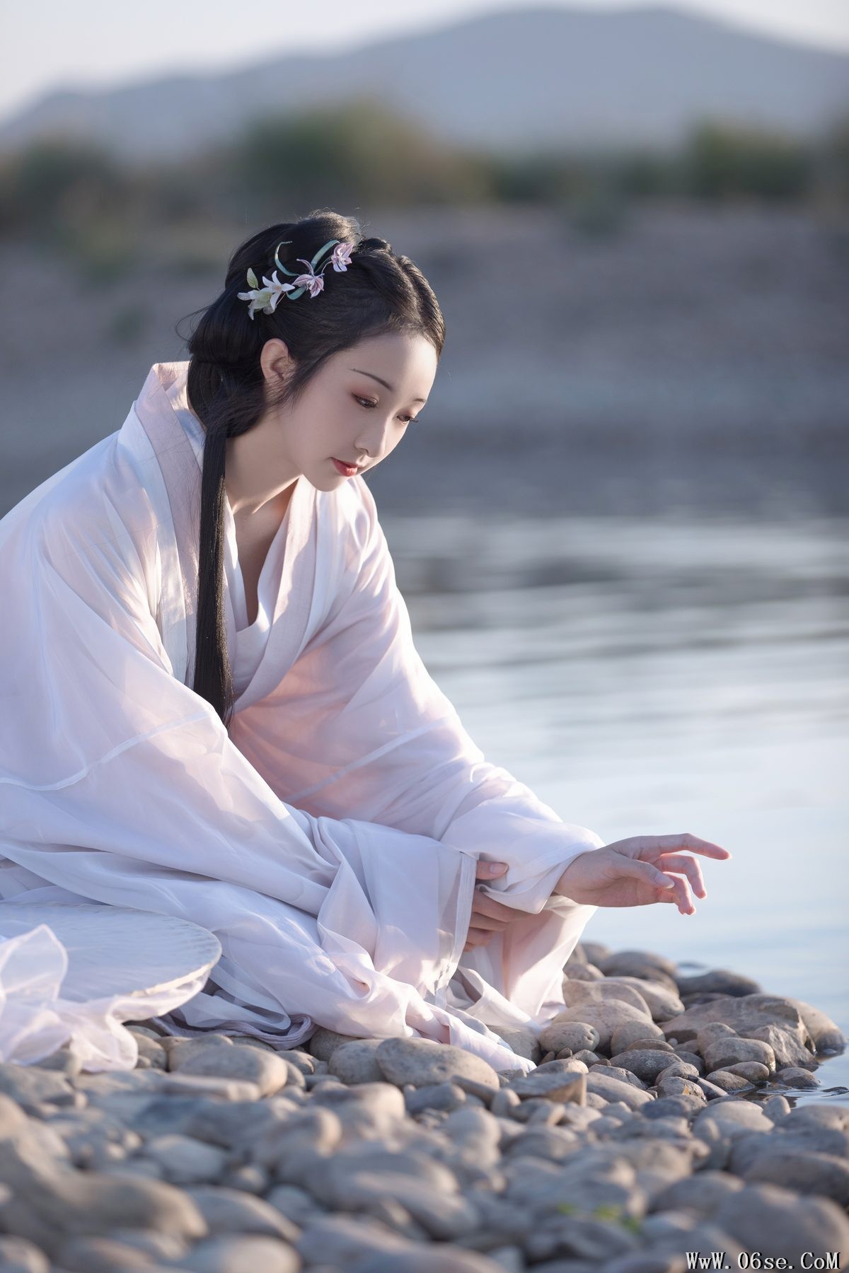 图片[20]-YiTuYu艺图语 Vol.4141 Wan Zi You Zhi Mao[37P]-六色网