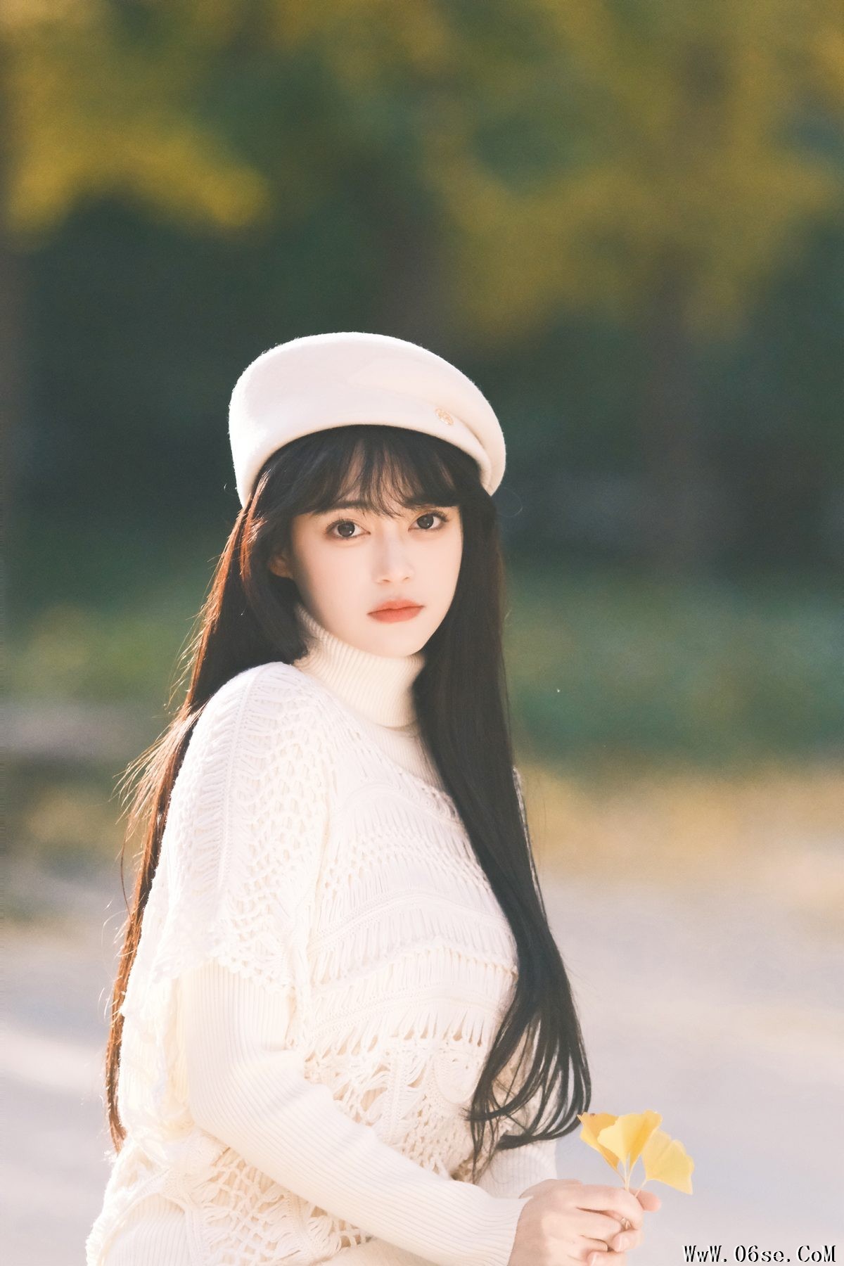 图片[4]-YiTuYu艺图语 Vol.6007 Fu Si Wei Er[28P]-六色网