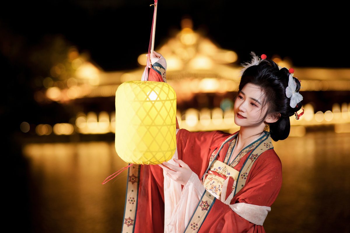 图片[23]-YiTuYu艺图语 Vol.5756 Yi Da Kuai Dan Gao[32P]-六色网
