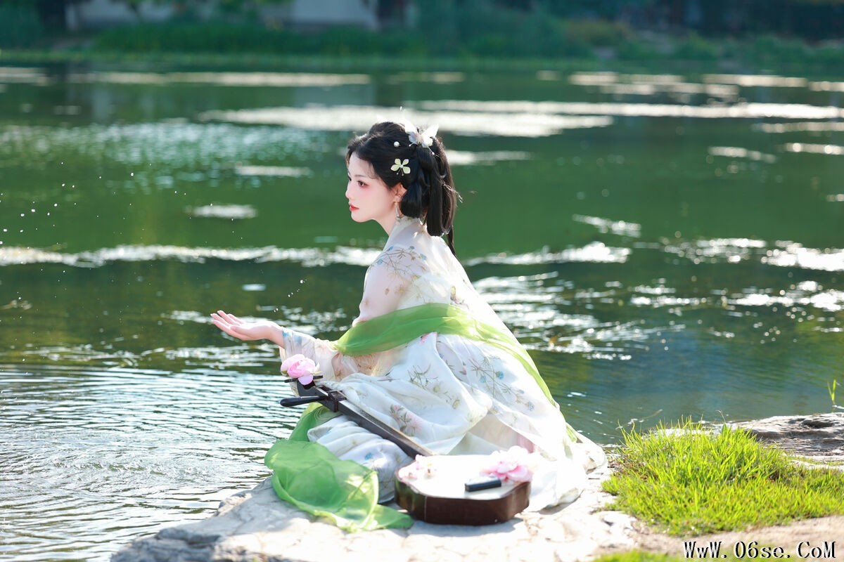 图片[11]-YiTuYu艺图语 Vol.7579 Yu Xiao Li Lili[38P]-六色网