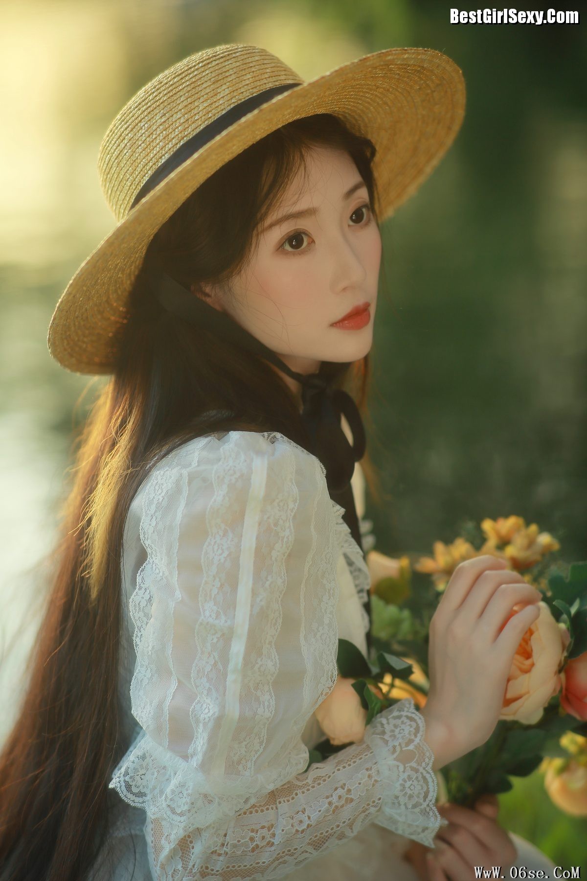 图片[23]-YiTuYu艺图语 Vol.4053 Liu Liu Yang Liu Liu[40P]-六色网