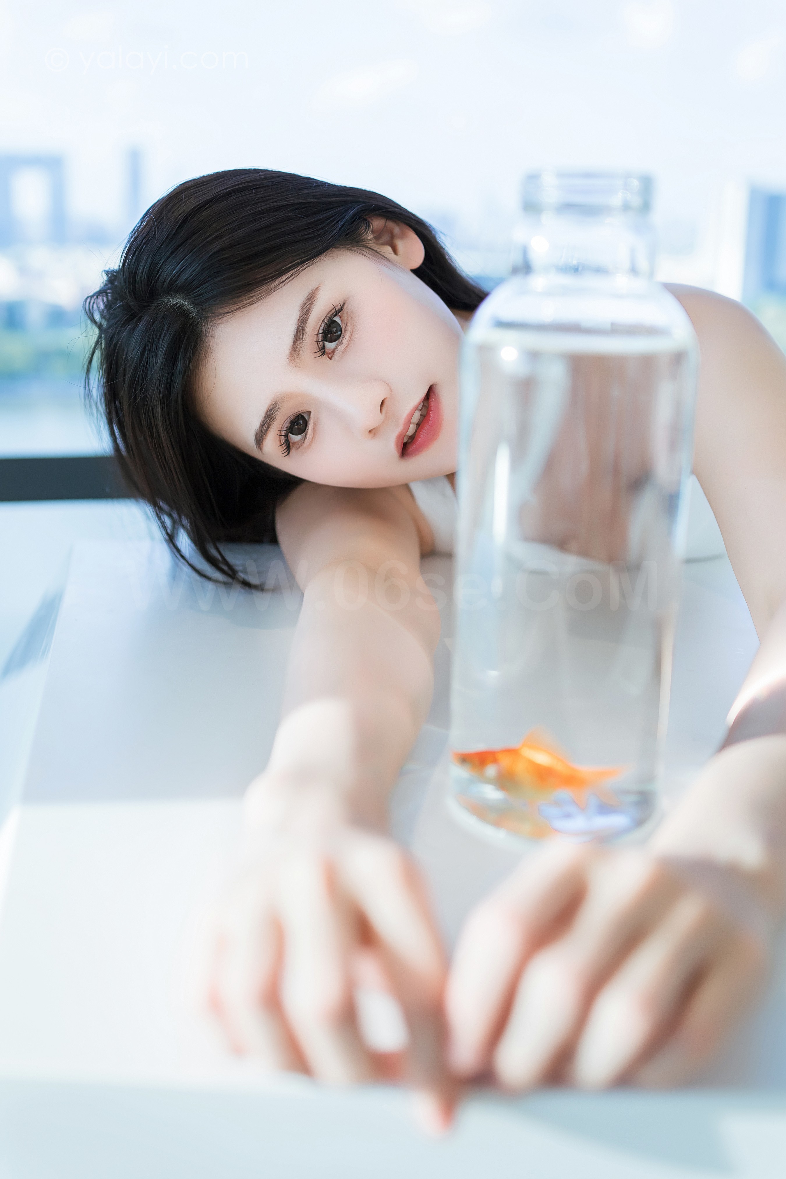 图片[2]-雅拉伊 – 若婷《小金鱼》[41P]-六色网