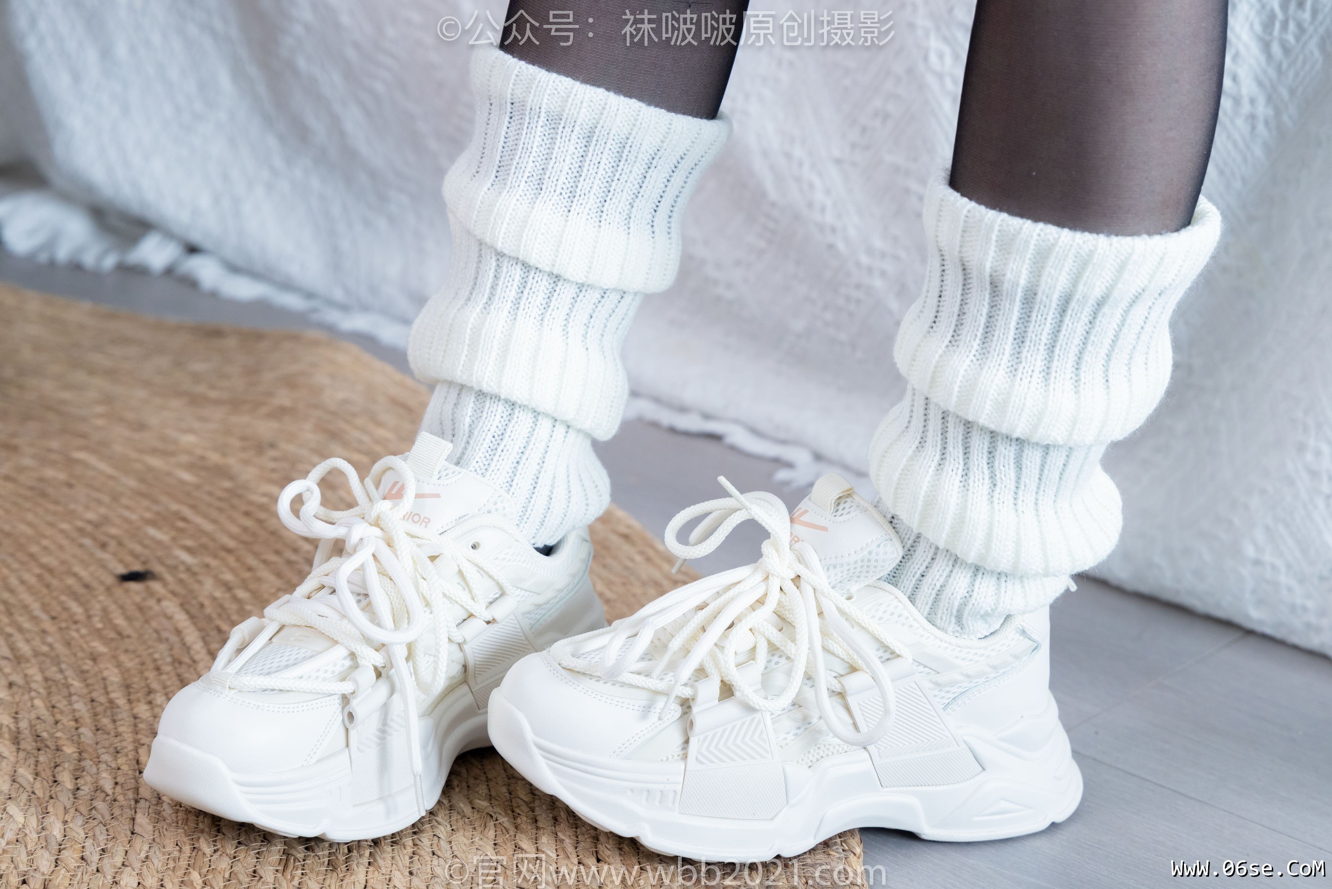图片[2]-BoBoSocks袜啵啵 No.335 甜甜圈 -校服、运动鞋、薄黑丝、袜套[154P]-六色网