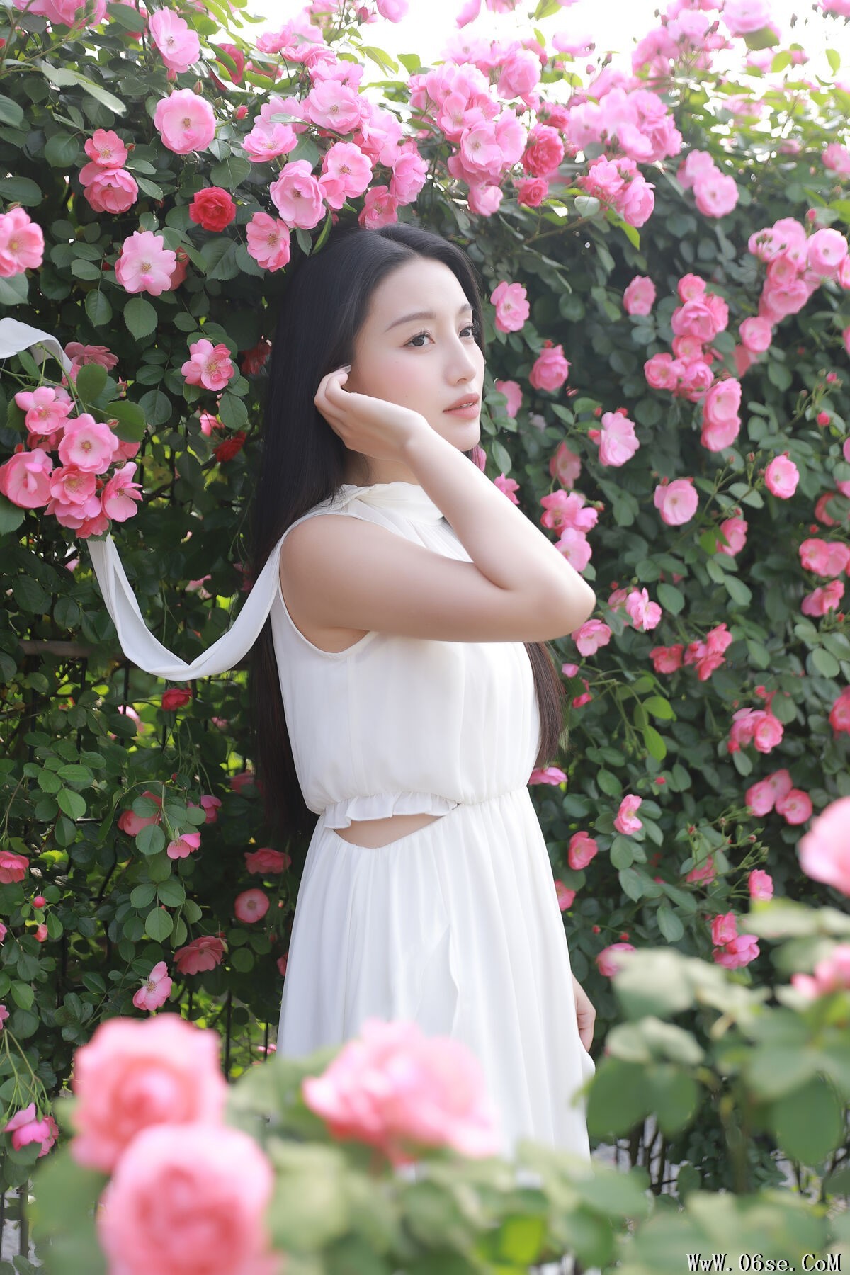 图片[24]-YiTuYu艺图语 Vol.6924 Jing Zi Jinns[32P]-六色网