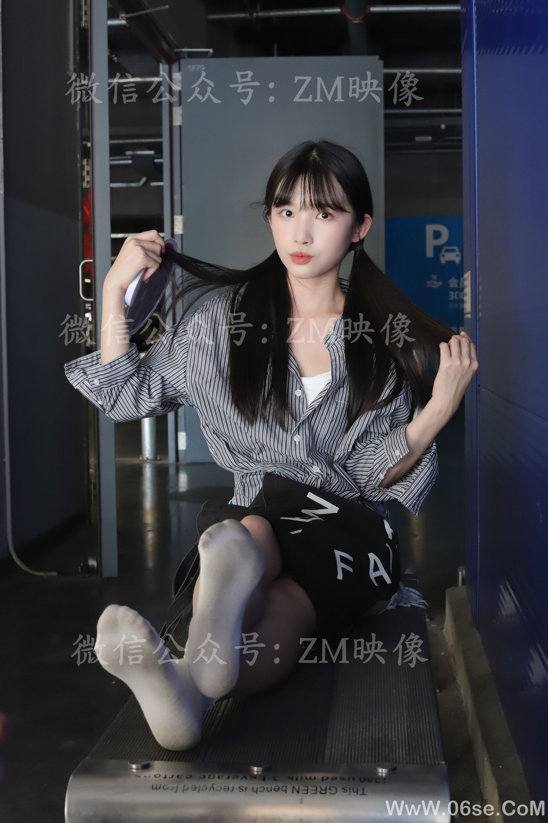 图片[212]-[织梦映像] 爱在深秋-轻罗小扇扑流萤[305P]-六色网