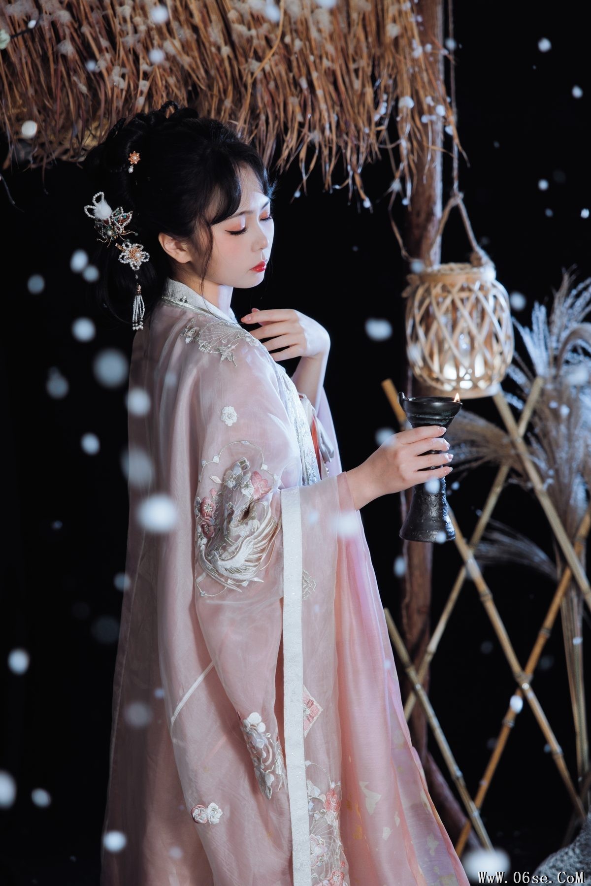 图片[5]-YiTuYu艺图语 Vol.3720 Qian Mo Hong Chen[23P]-六色网