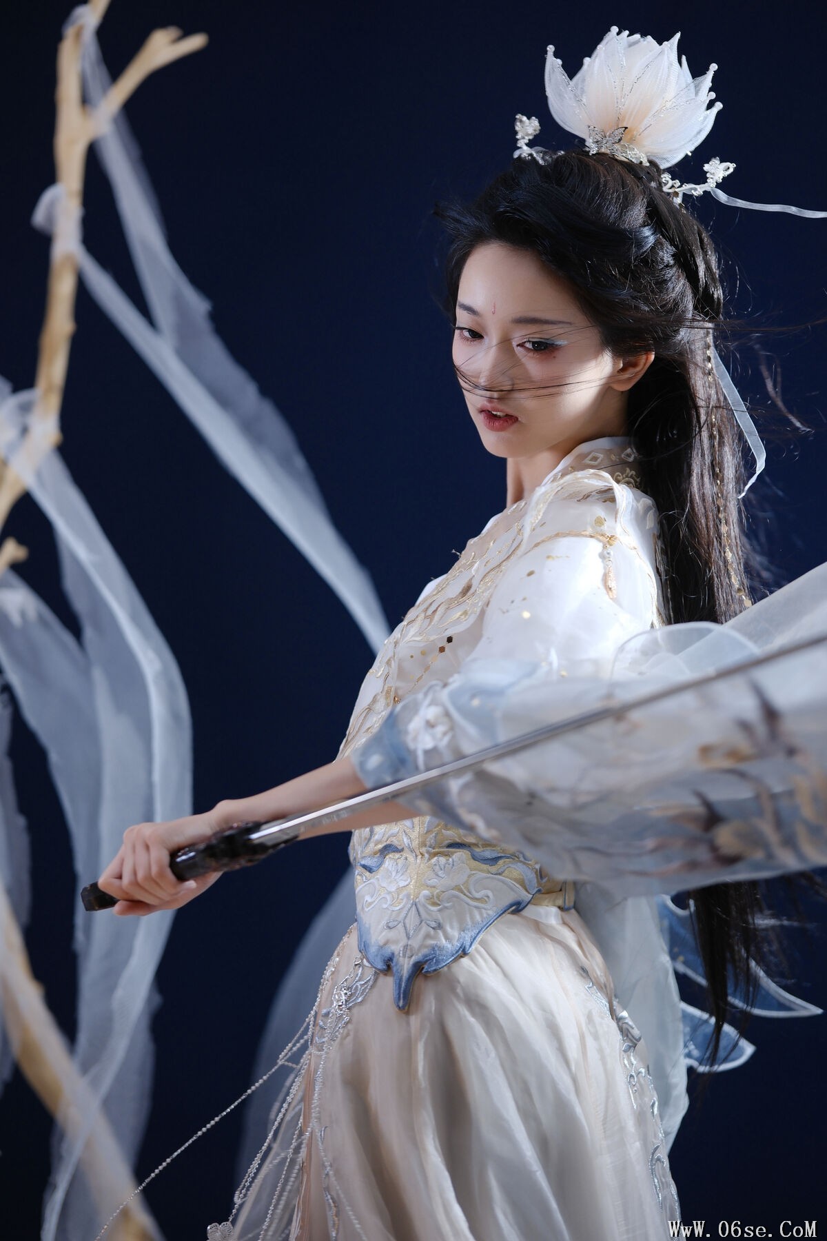 图片[18]-YiTuYu艺图语 Vol.7140 Leng Ku Wang Ye[21P]-六色网
