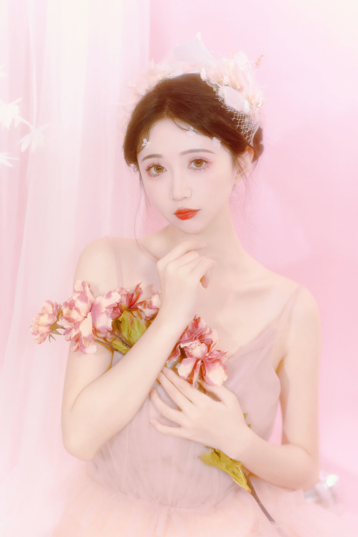 图片[16]-YiTuYu艺图语 Vol.7012 Qi Luo Sheng De Xiao Su Su[25P]-六色网