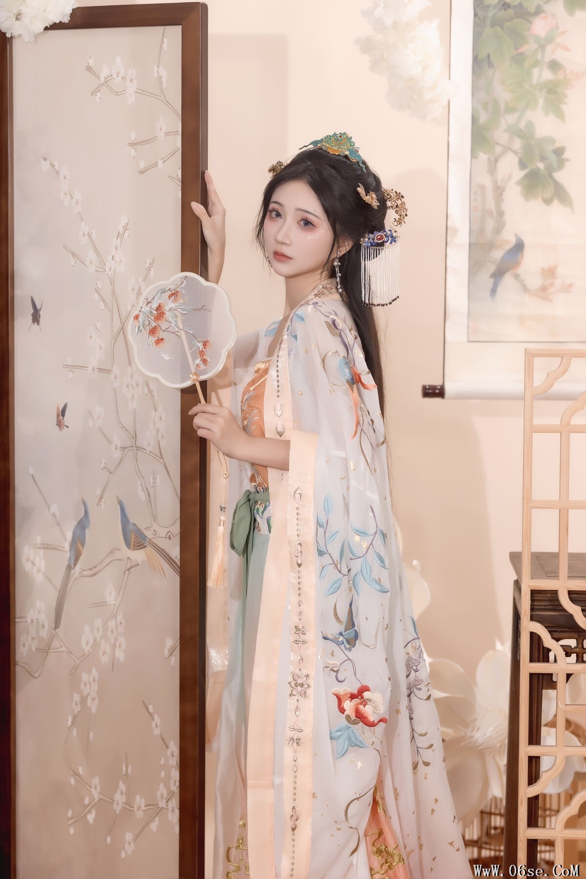 图片[16]-YiTuYu艺图语 Vol.7470 Qi Luo Sheng De Xiao Su Su[28P]-六色网
