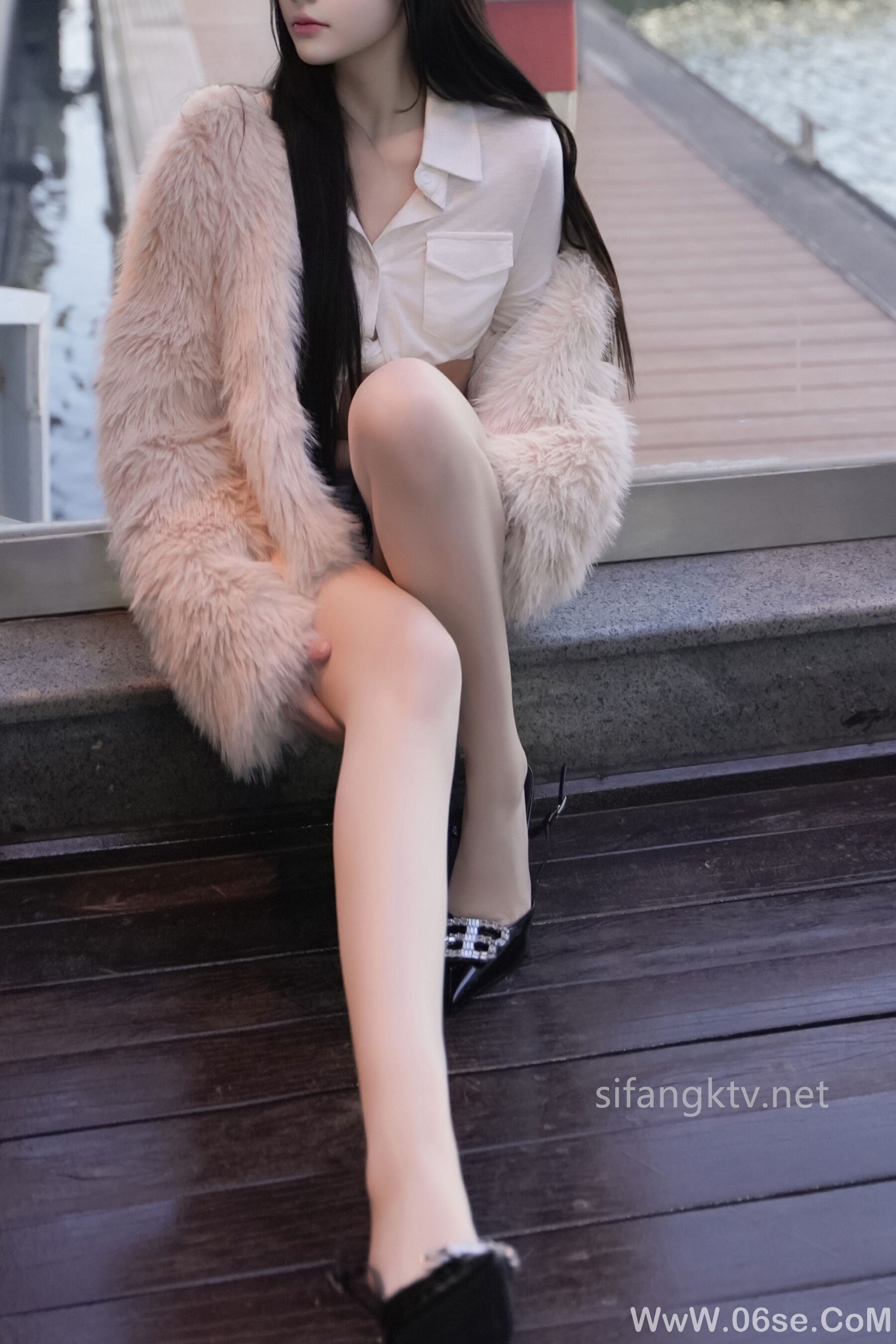 图片[9]-私购流出 NO.8261 龙雪儿《私购流出》[85P + 1V]-六色网